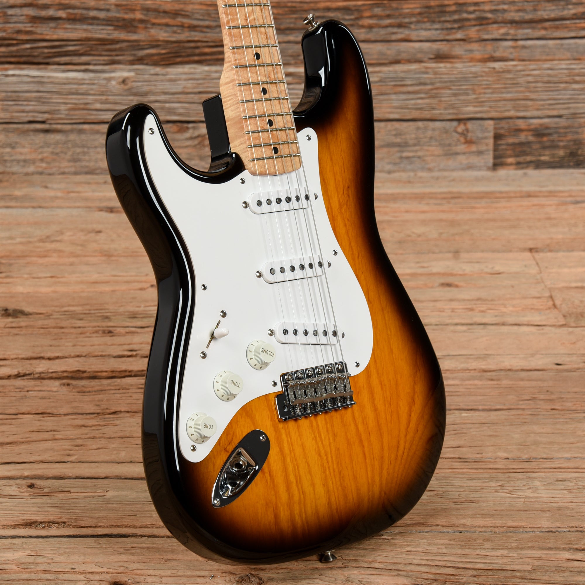 Fender Custom Classic 1957 Stratocaster Gene Baker 2-Tone Sunburst 1995 LEFTY Electric Guitars / Solid Body
