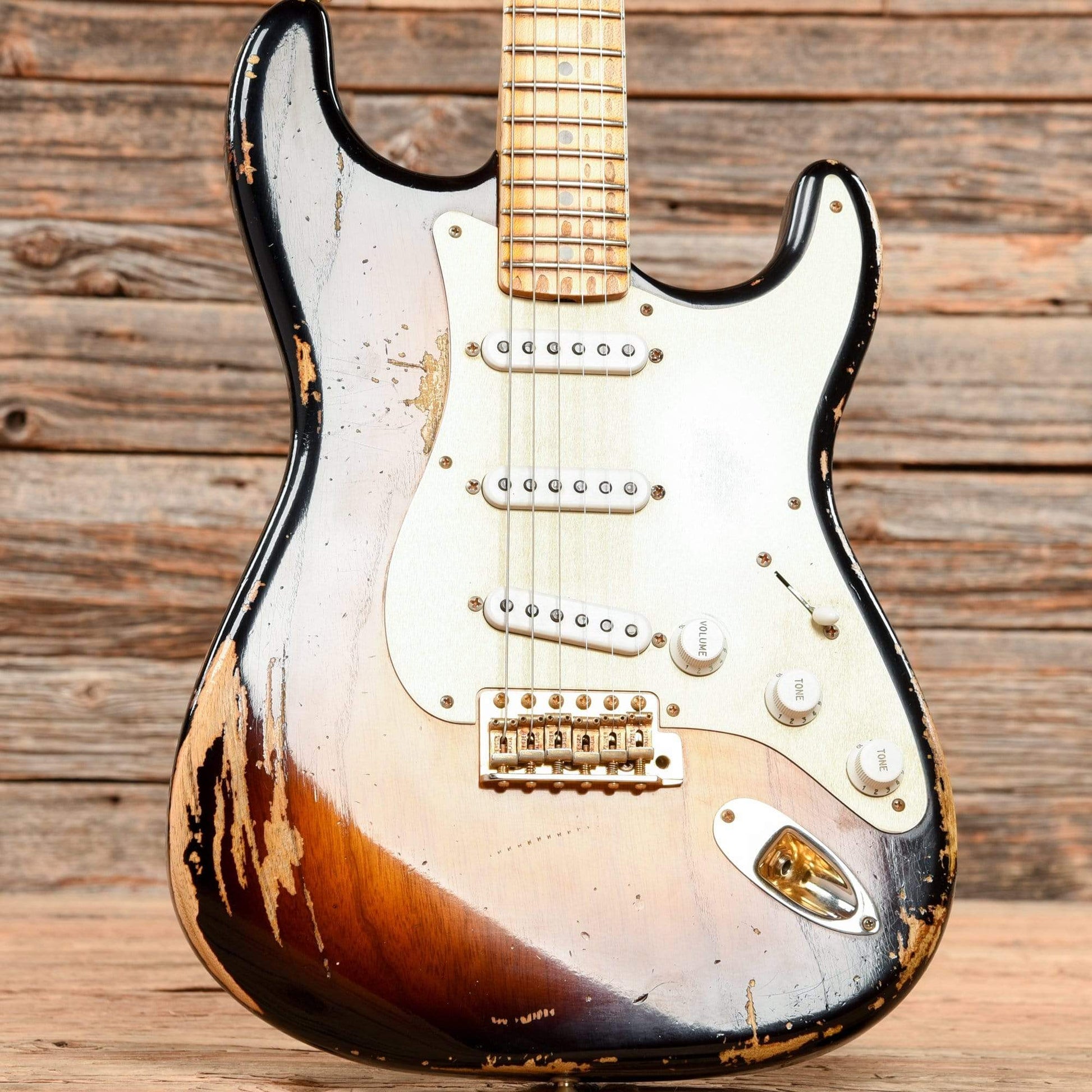 Fender Custom Shop 1954 Stratocaster Heavy Relic Sunburst 2014 Electric Guitars / Solid Body
