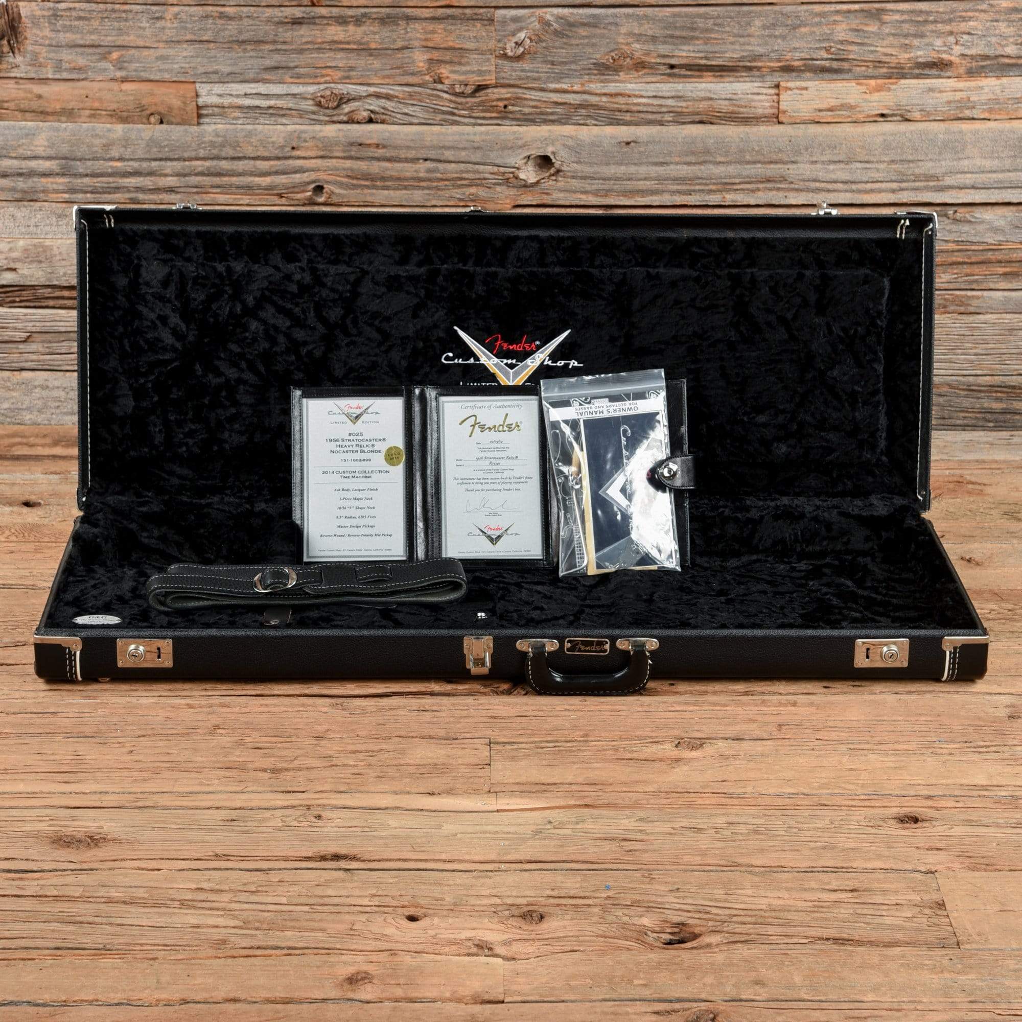 Fender Custom Shop 1956 Stratocaster Ash Heavy Relic Nocaster Blonde 2014 Electric Guitars / Solid Body