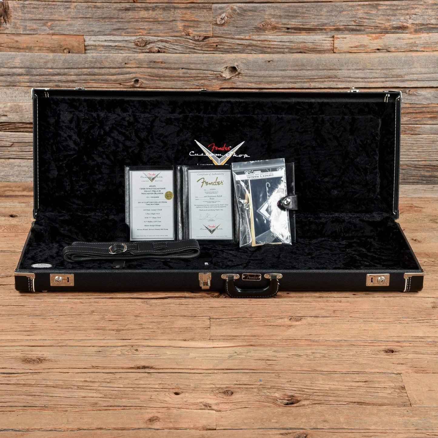 Fender Custom Shop 1956 Stratocaster Ash Heavy Relic Nocaster Blonde 2014 Electric Guitars / Solid Body