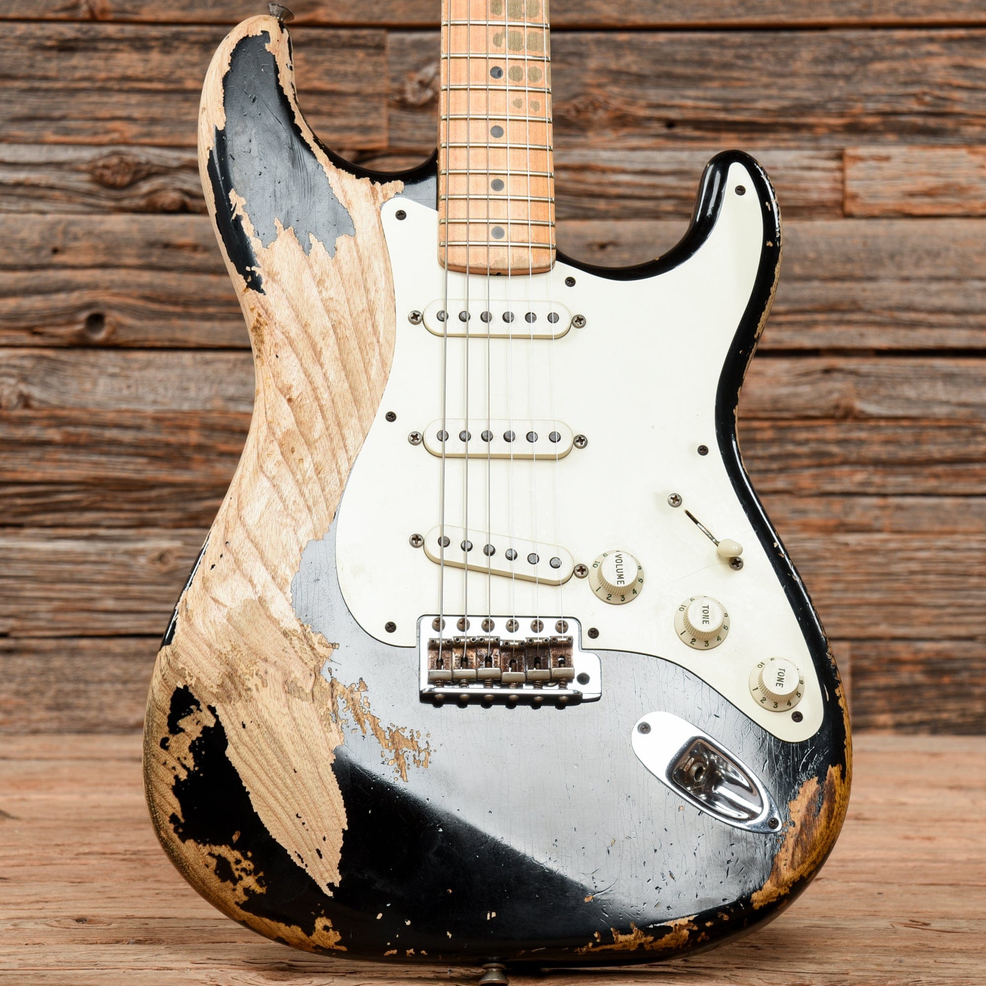 Fender Custom Shop 1956 Stratocaster Heavy Relic Black 2011 Electric Guitars / Solid Body