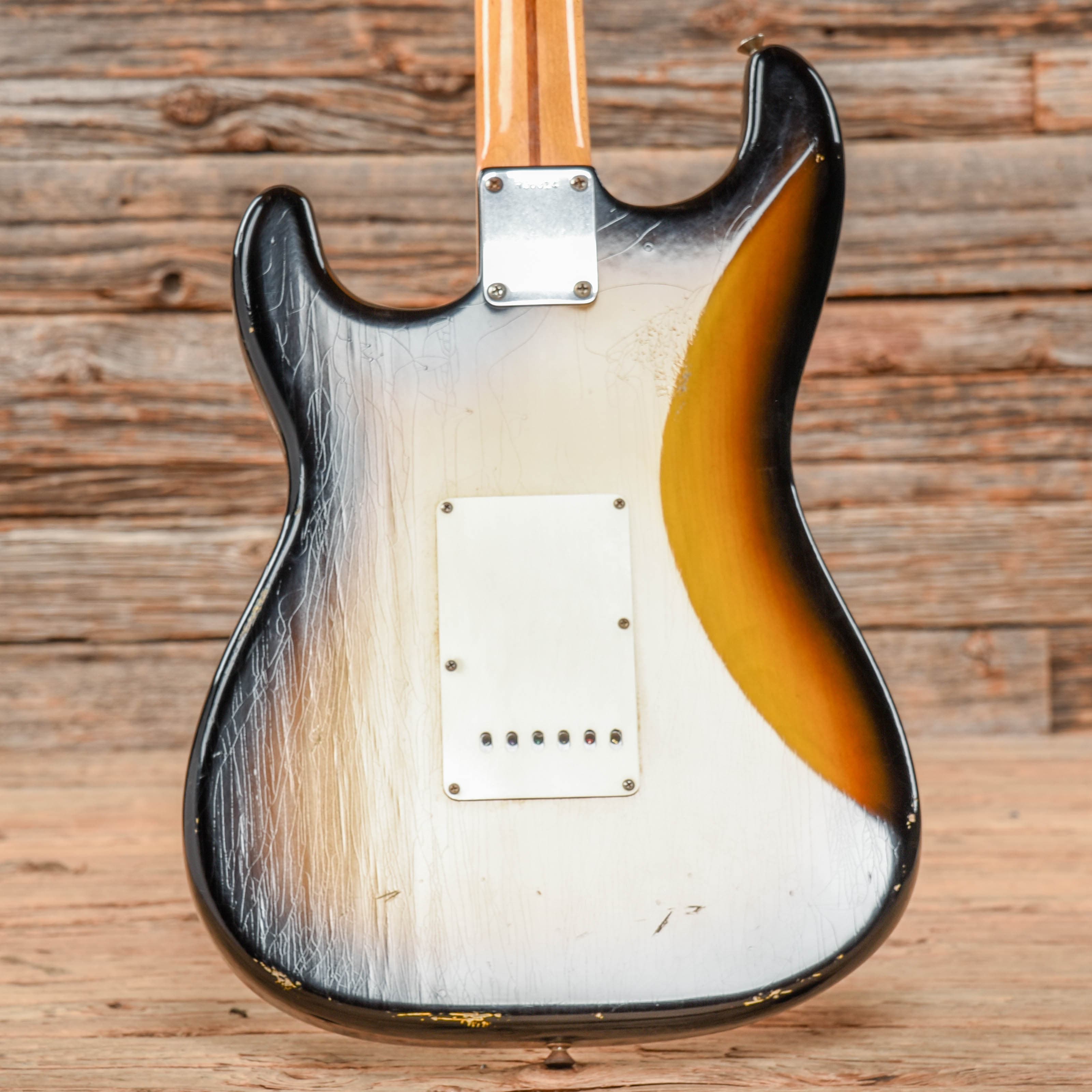 Fender Custom Shop 1956 Stratocaster Reissue Relic 2-Color Sunburst 2006 Electric Guitars / Solid Body