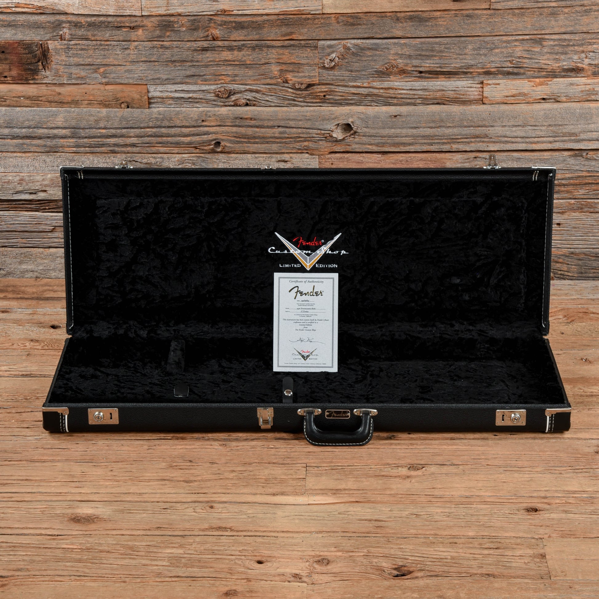 Fender Custom Shop 1956 Stratocaster Relic Taos Turquoise 2005 Electric Guitars / Solid Body