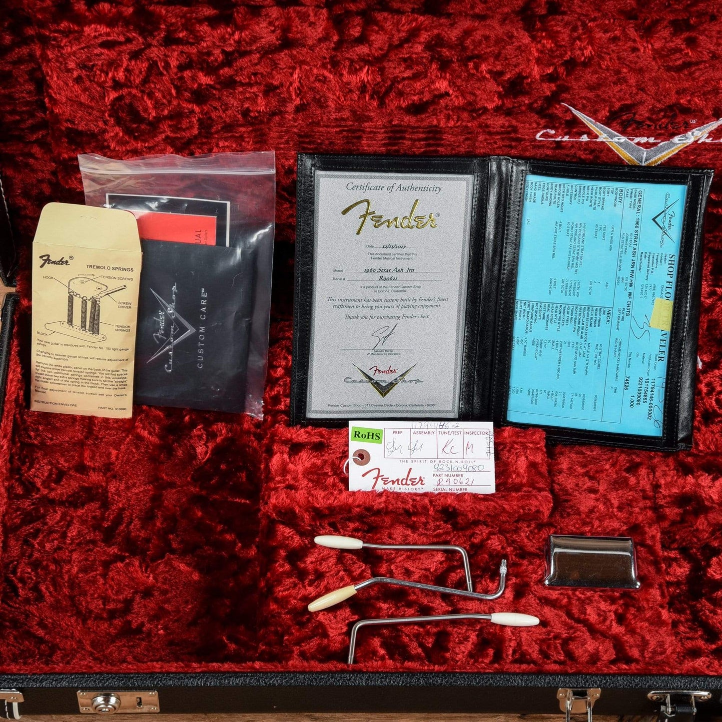 Fender Custom Shop 1960 Stratocaster Ash Journeyman Relic Sunburst 2017 Electric Guitars / Solid Body