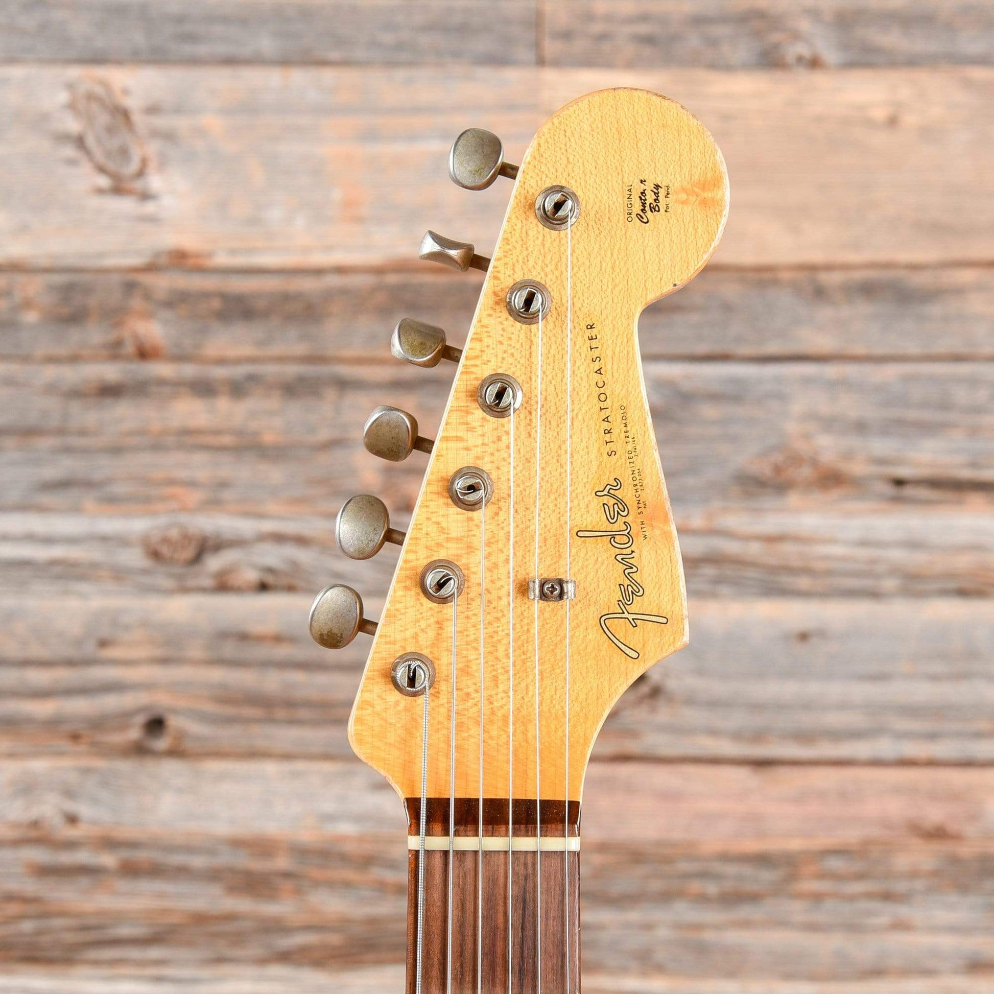 Fender Custom Shop 1960 Stratocaster Relic Aged Shell Pink 2011 Electric Guitars / Solid Body