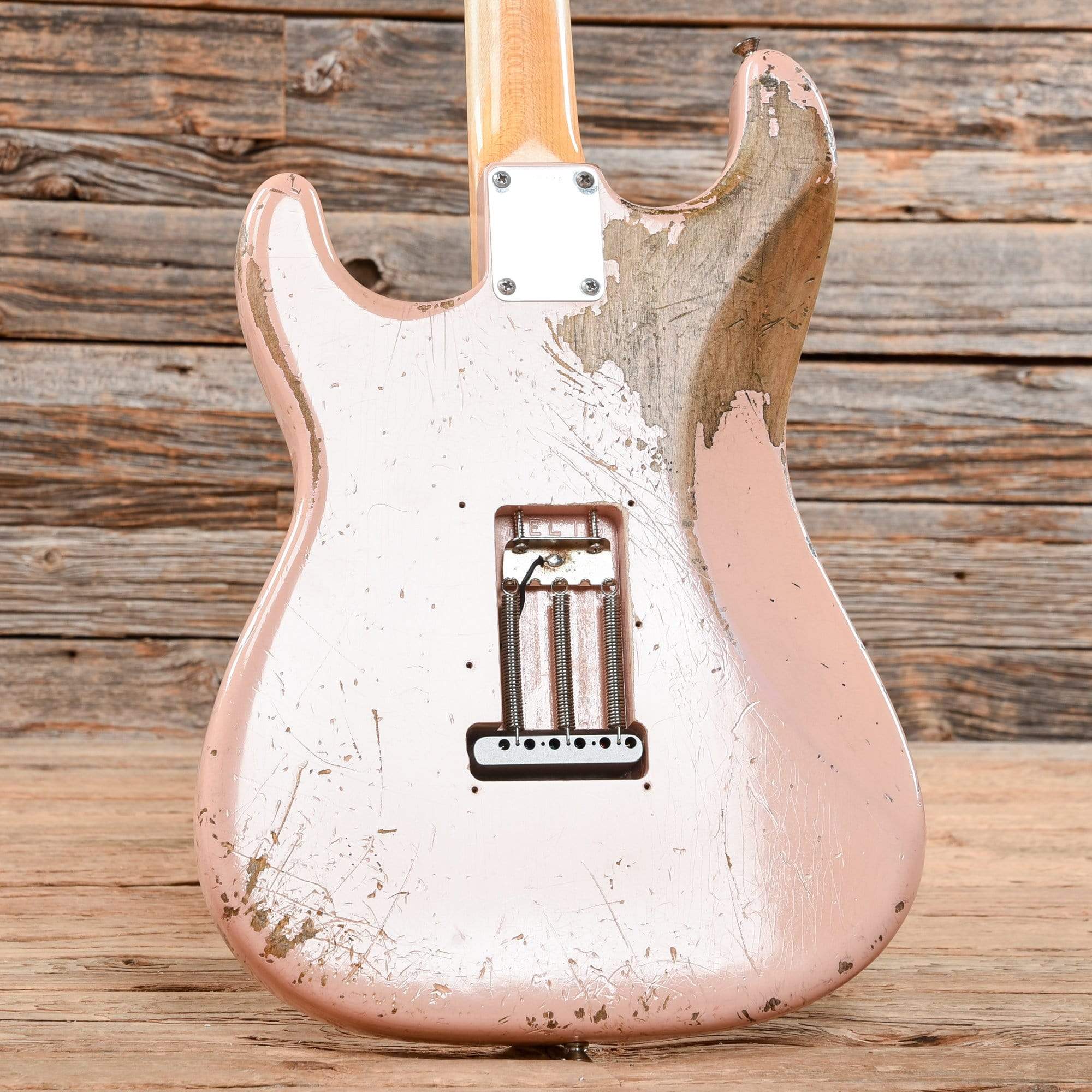 Fender Custom Shop 1960 Stratocaster Relic Aged Shell Pink 2011 Electric Guitars / Solid Body