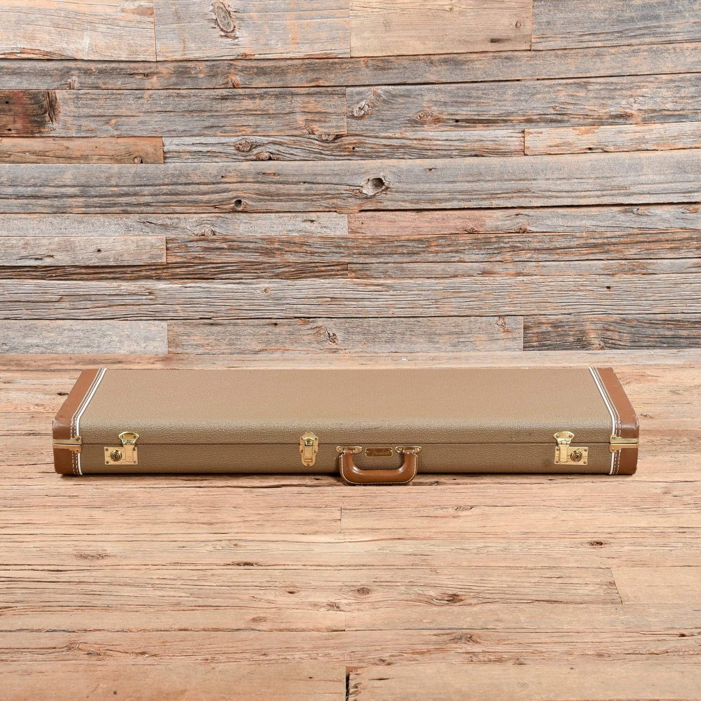 Fender Custom Shop 1960 Stratocaster Relic Aged Shell Pink 2011 Electric Guitars / Solid Body