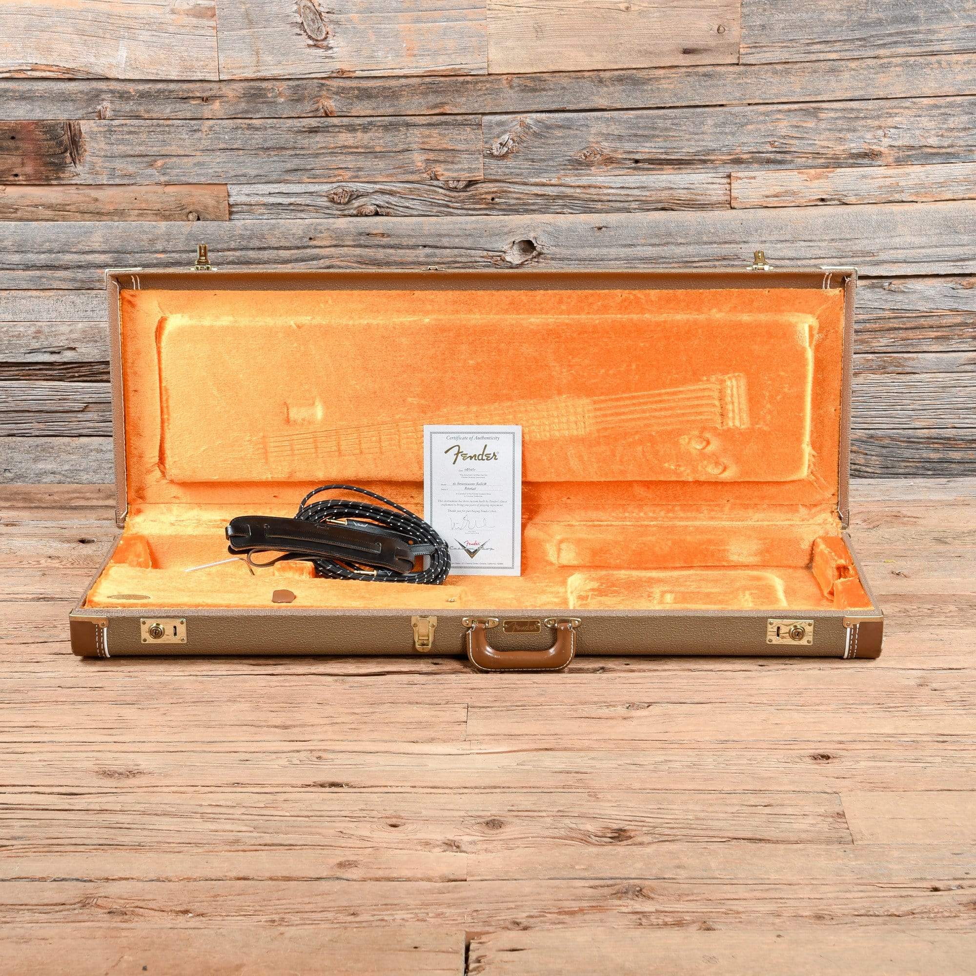 Fender Custom Shop 1960 Stratocaster Relic Aged Shell Pink 2011 Electric Guitars / Solid Body