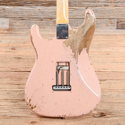 Fender Custom Shop 1960 Stratocaster Relic Aged Shell Pink 2011 Electric Guitars / Solid Body