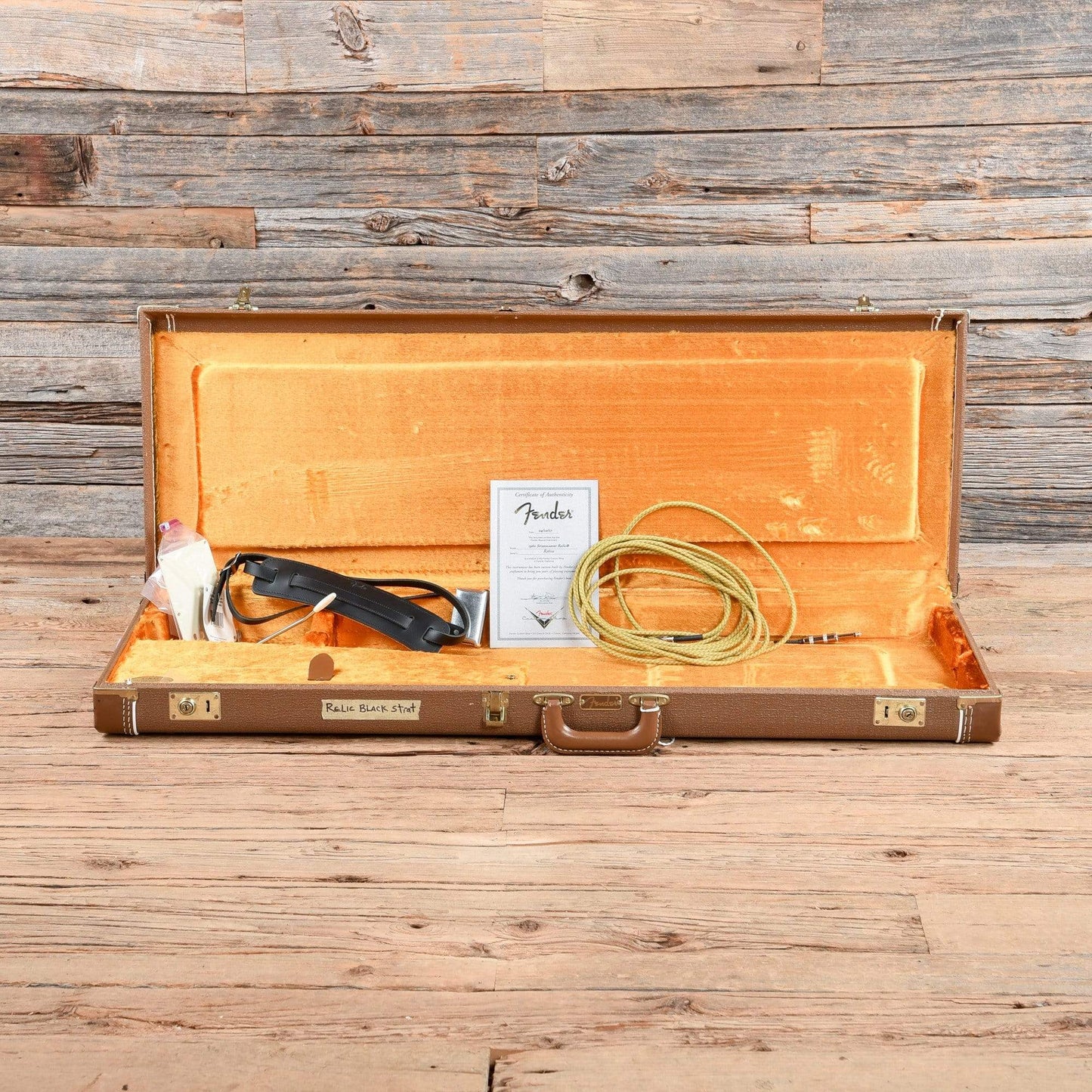 Fender Custom Shop 1960 Stratocaster Relic Black 2007 Electric Guitars / Solid Body