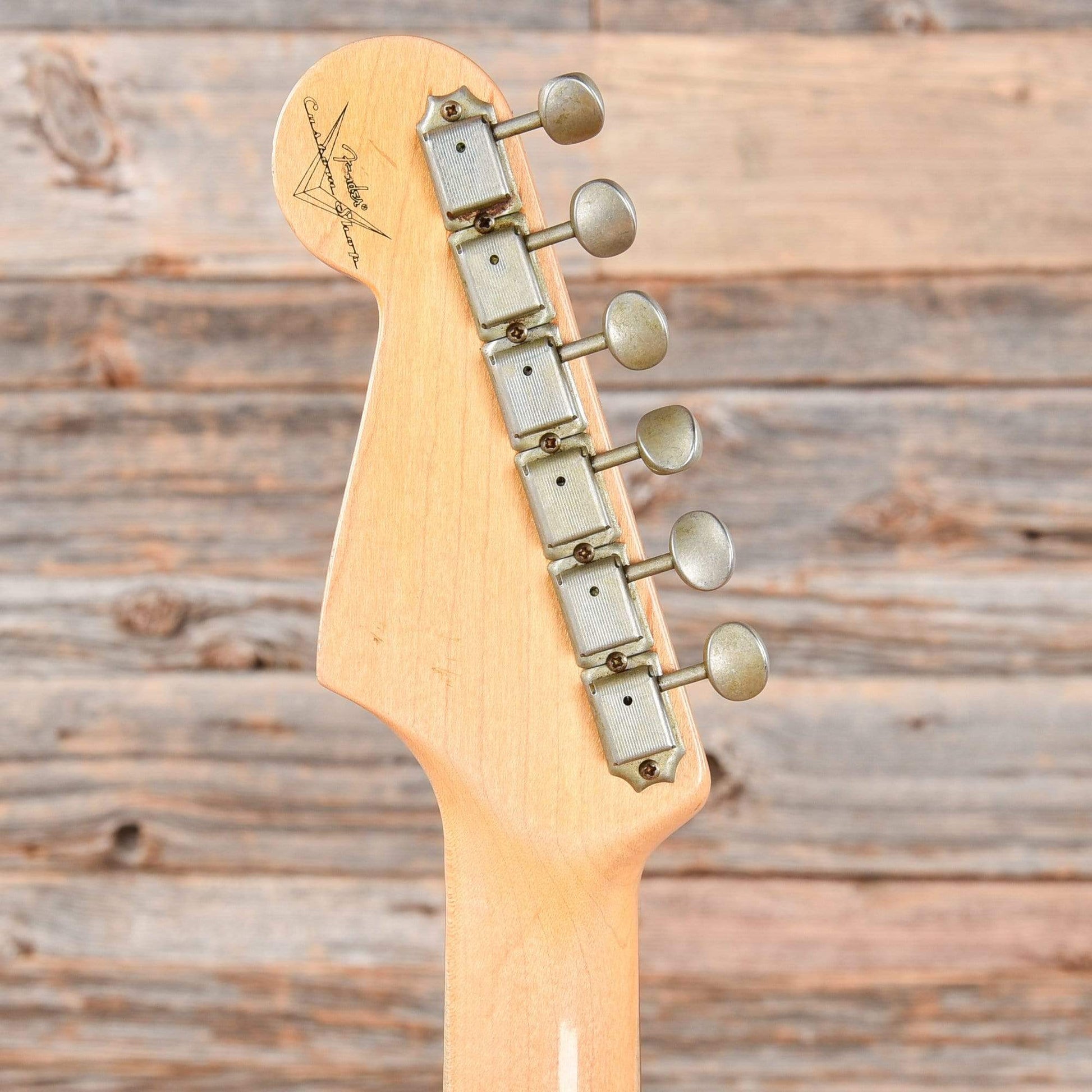 Fender Custom Shop 1960 Stratocaster Relic Olympic White 2006 Electric Guitars / Solid Body