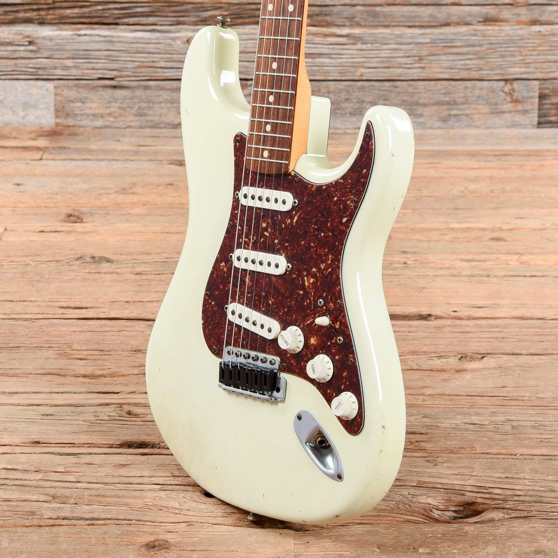 Fender Custom Shop 1960 Stratocaster Relic Olympic White 2006 Electric Guitars / Solid Body
