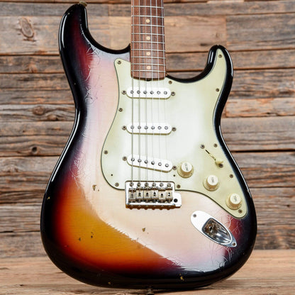 Fender Custom Shop 1960 Stratocaster Relic Sunburst 2000 Electric Guitars / Solid Body