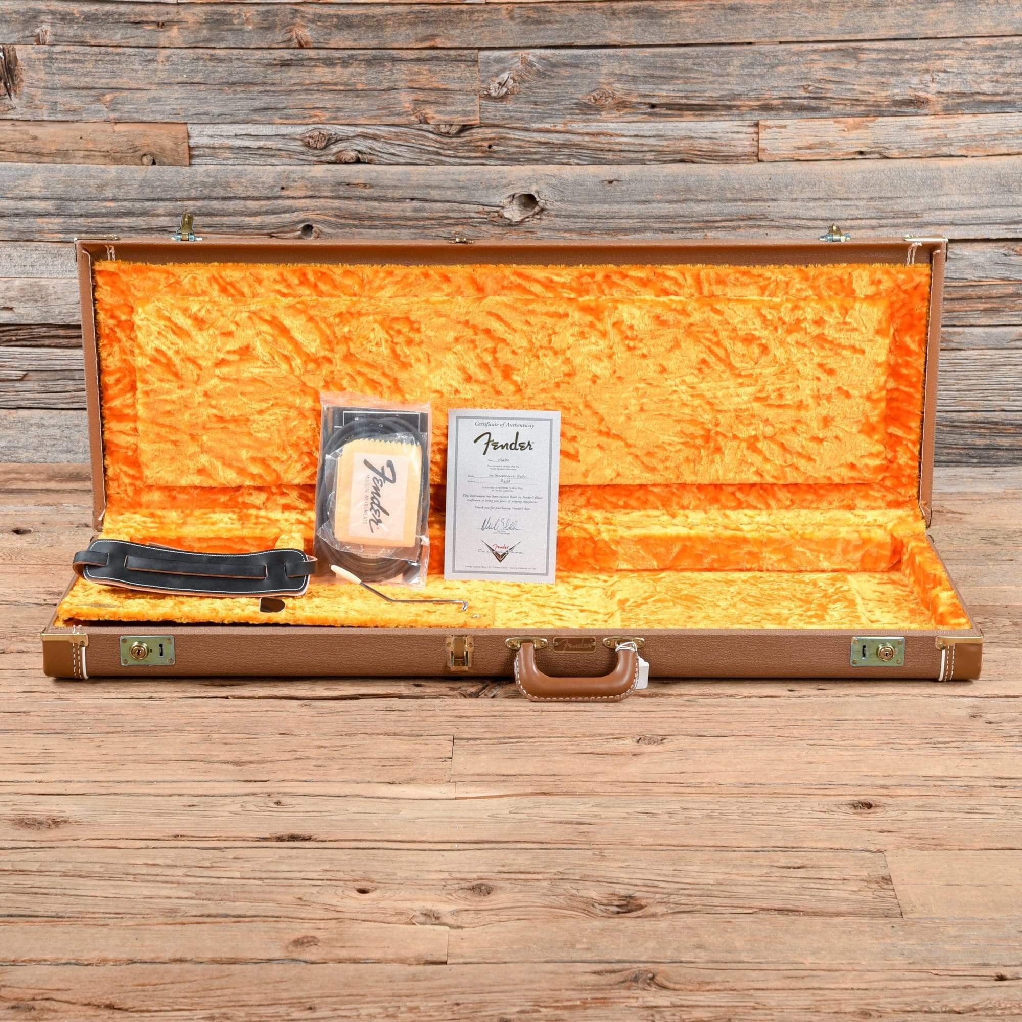 Fender Custom Shop 1960 Stratocaster Relic Sunburst 2000 Electric Guitars / Solid Body