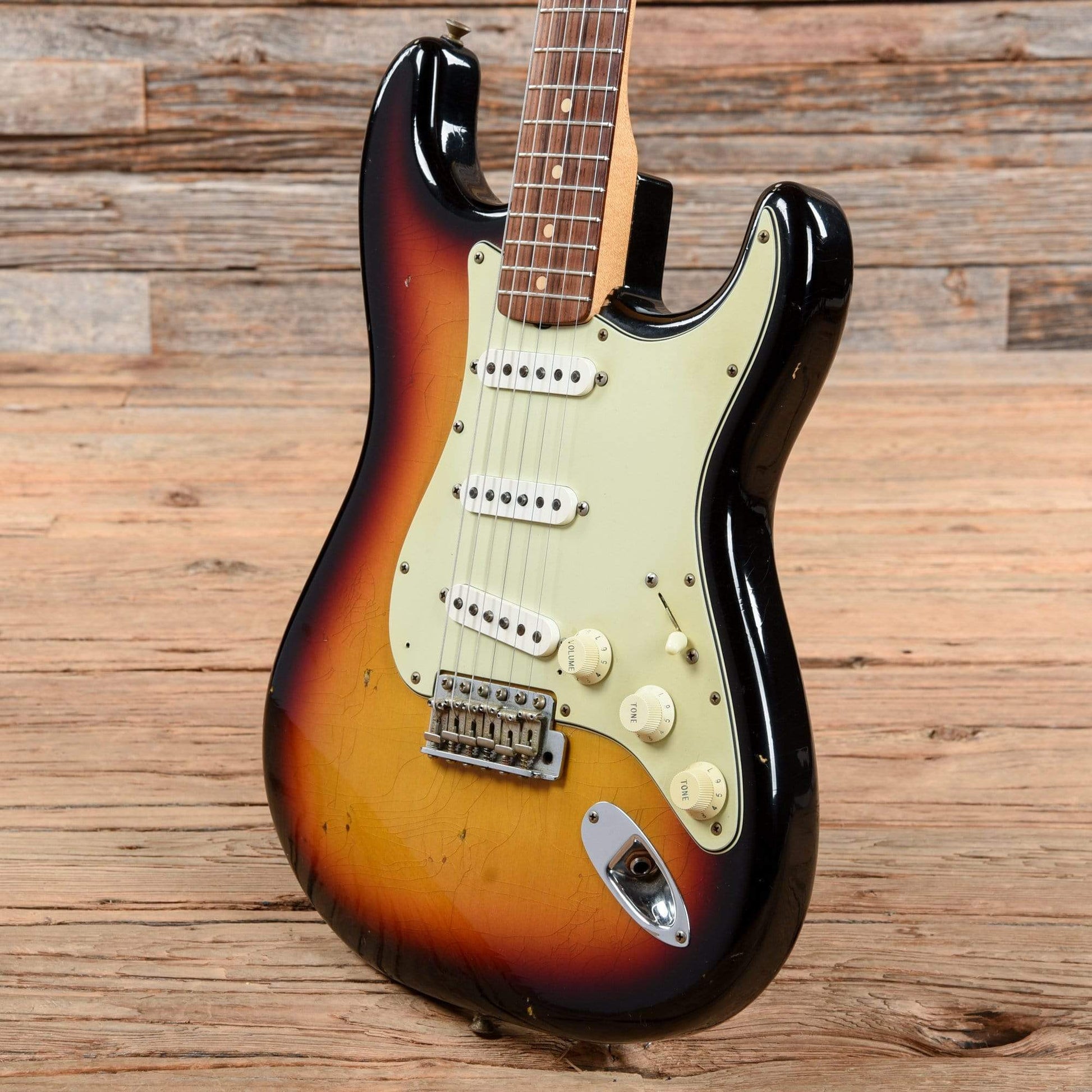 Fender Custom Shop 1960 Stratocaster Relic Sunburst 2000 Electric Guitars / Solid Body