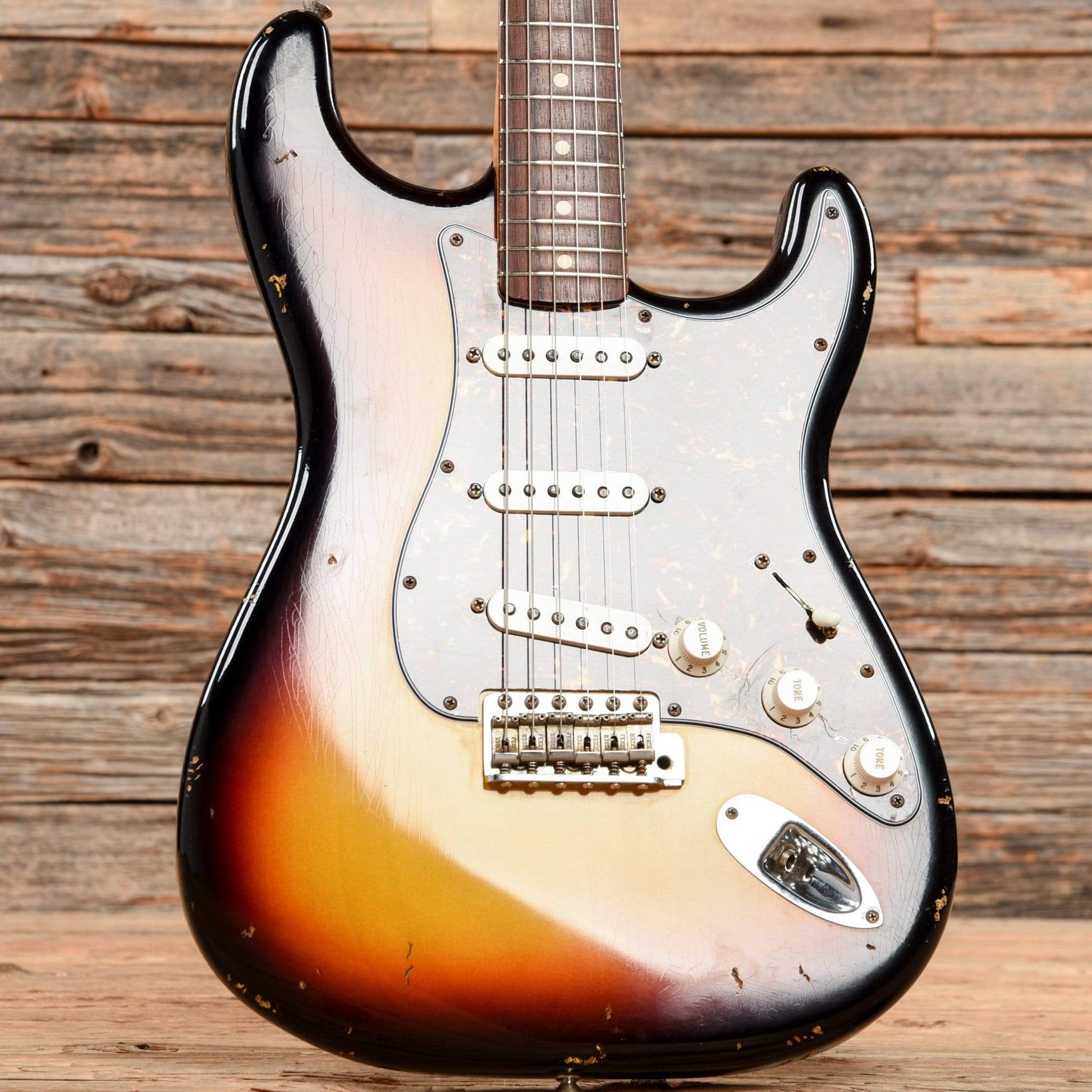 Fender Custom Shop 1960 Stratocaster Relic Sunburst 2001 Electric Guitars / Solid Body