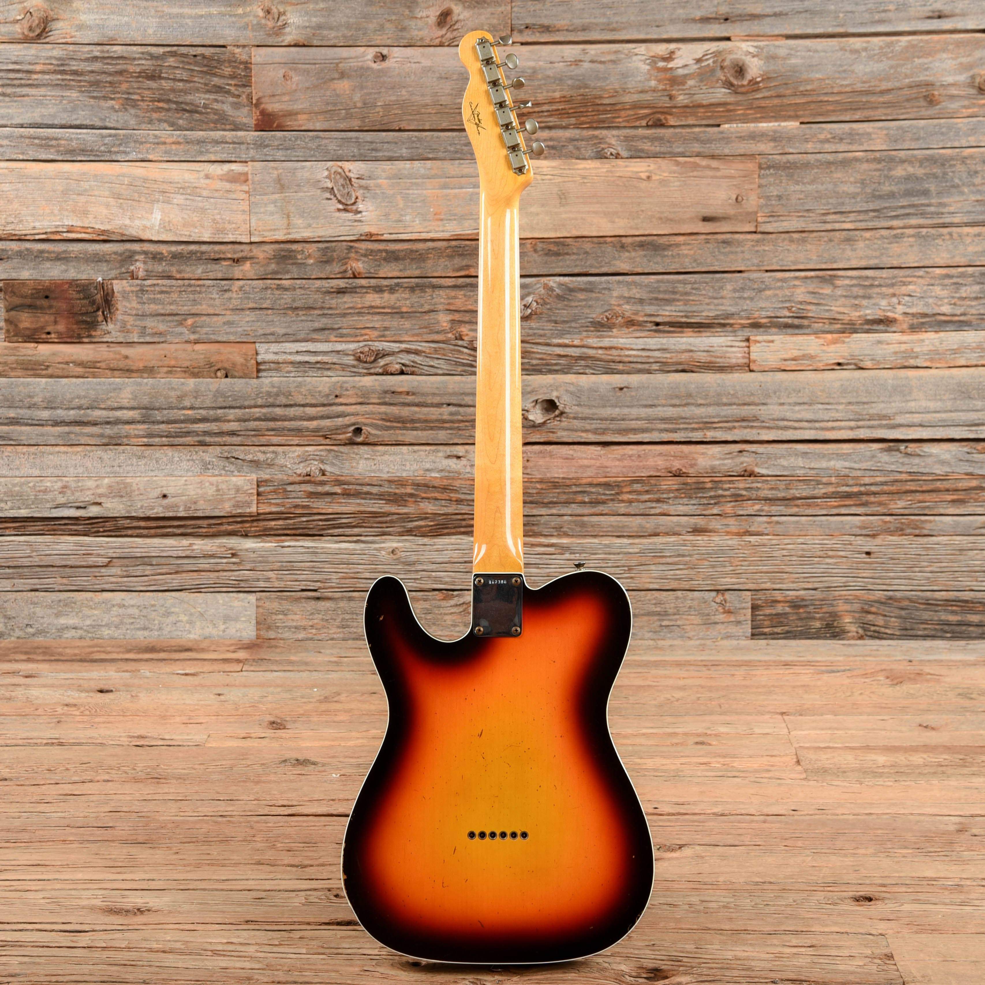 Fender Custom Shop 1960 Telecaster Relic Sunburst 2013 Electric Guitars / Solid Body