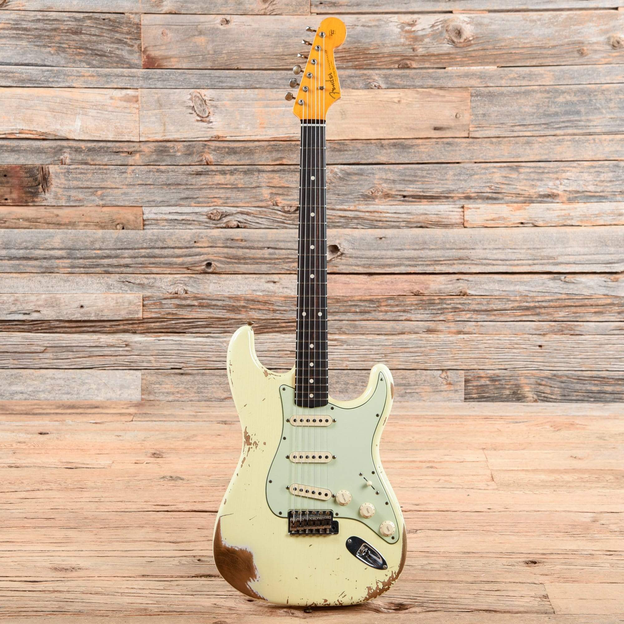 Fender Custom Shop 1961 Stratocaster Heavy Relic Vintage White 2020 Electric Guitars / Solid Body