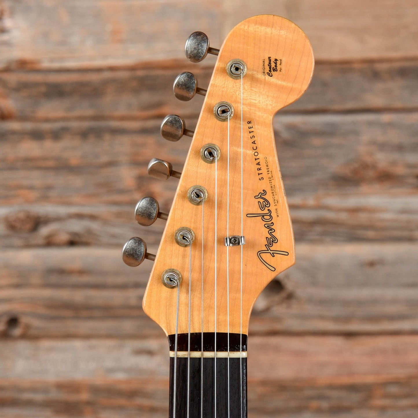 Fender Custom Shop 1961 Stratocaster Relic Candy Apple Red 2016 Electric Guitars / Solid Body