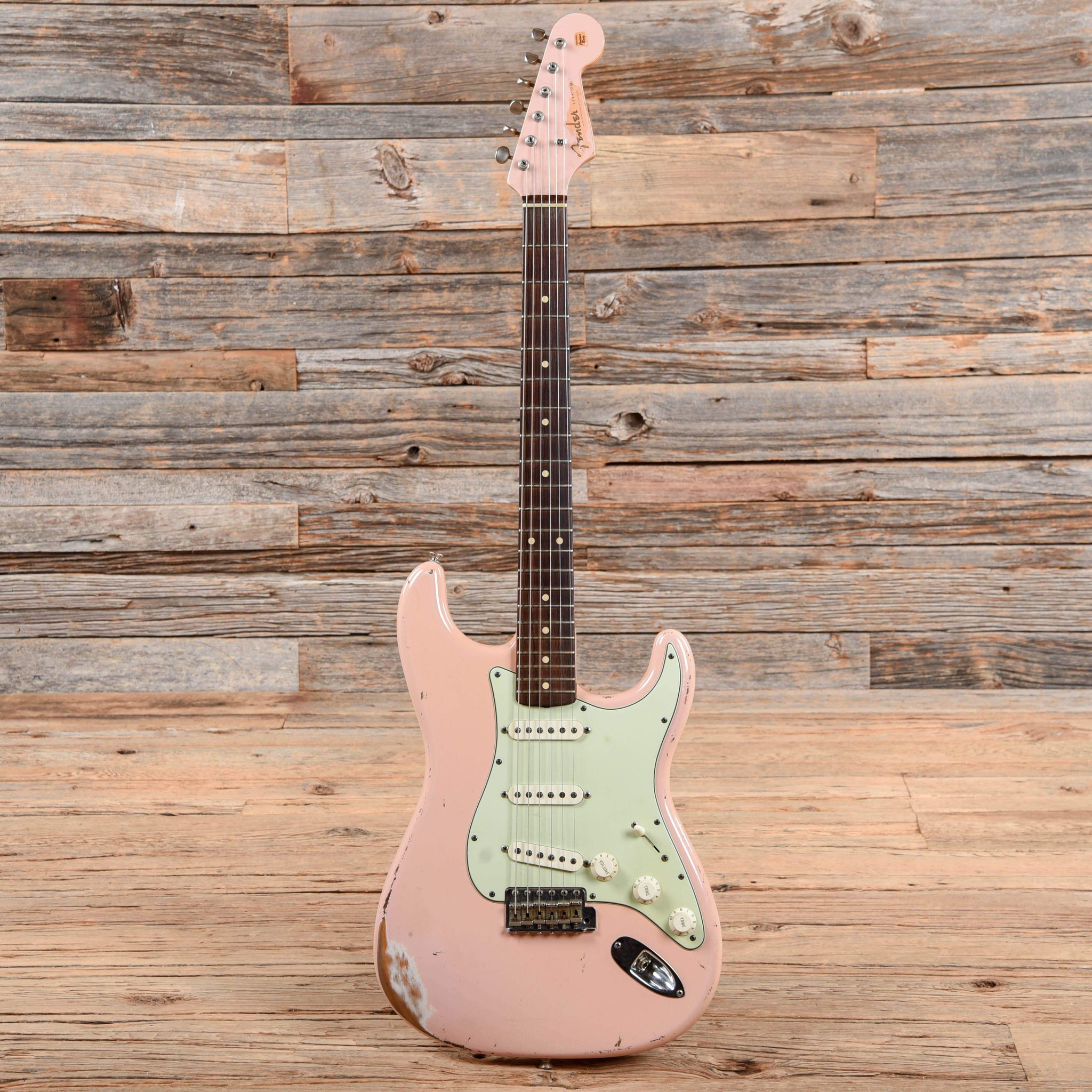 Shell Pink Fender Model Fender Custom Shop 1962 Stratocaster Relic Shell Pink 2006 – Chicago ...