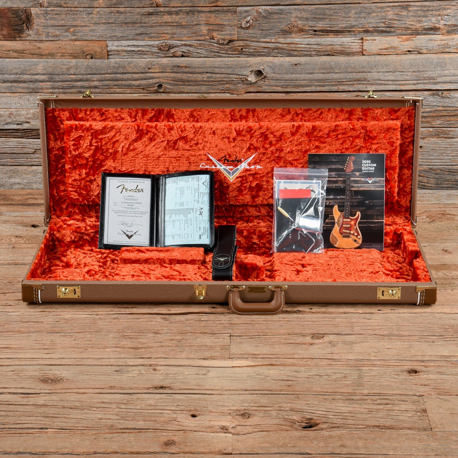 Fender Custom Shop 1963 Stratocaster Journeyman Relic Aged Olympic White 2020 Electric Guitars / Solid Body