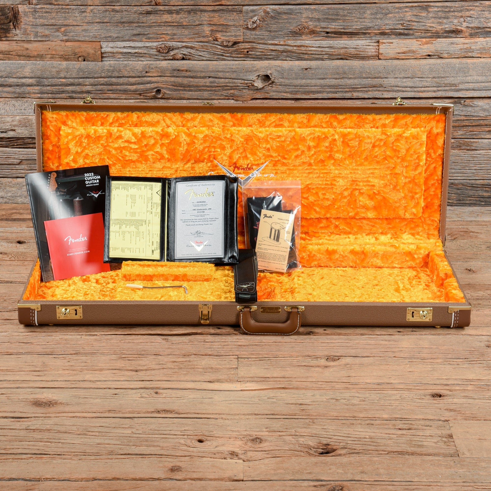 Fender Custom Shop 1963 Stratocaster Journeyman Relic Aged Surf Green 2022 Electric Guitars / Solid Body