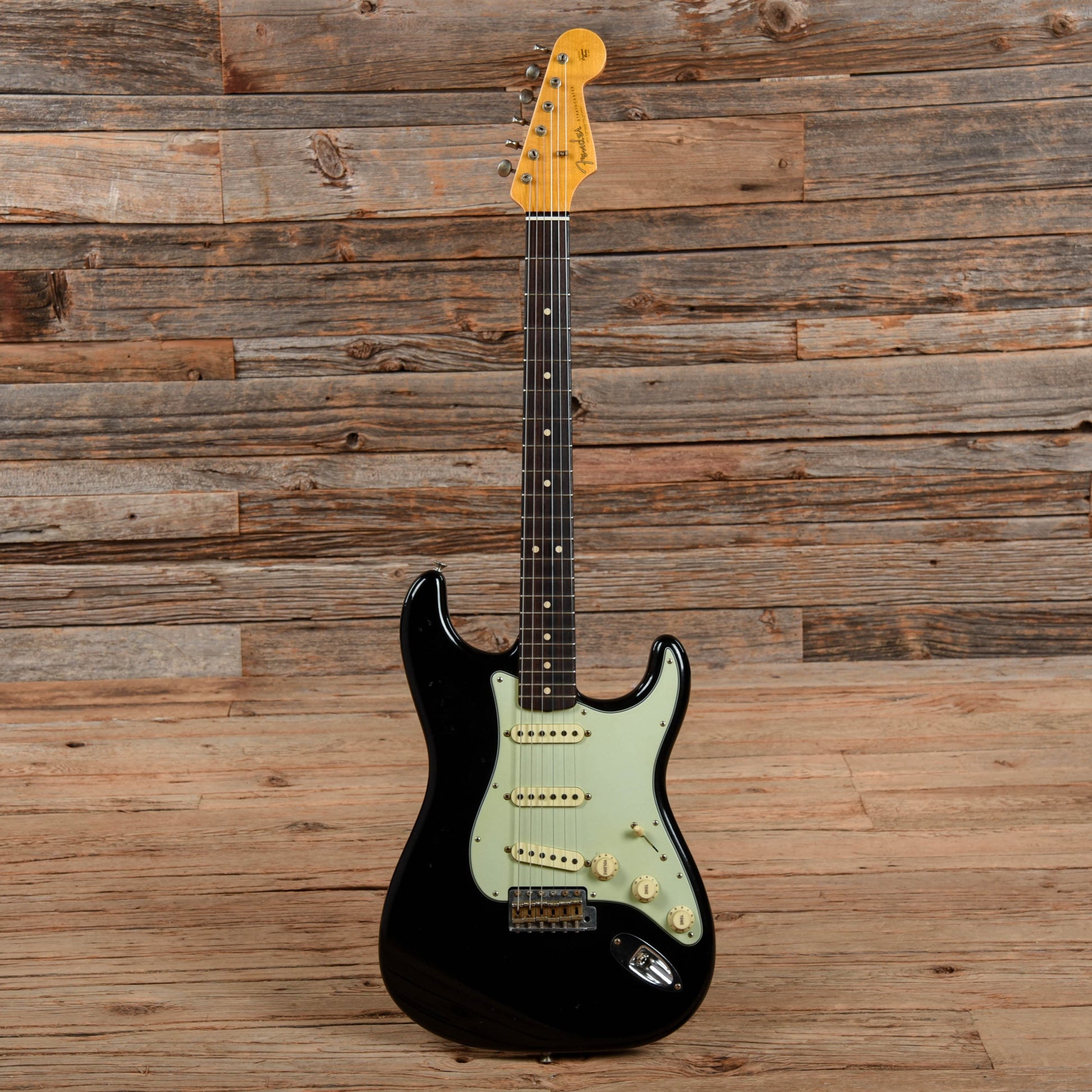 Fender Custom Shop 1963 Stratocaster Journeyman Relic Black 2017 Electric Guitars / Solid Body