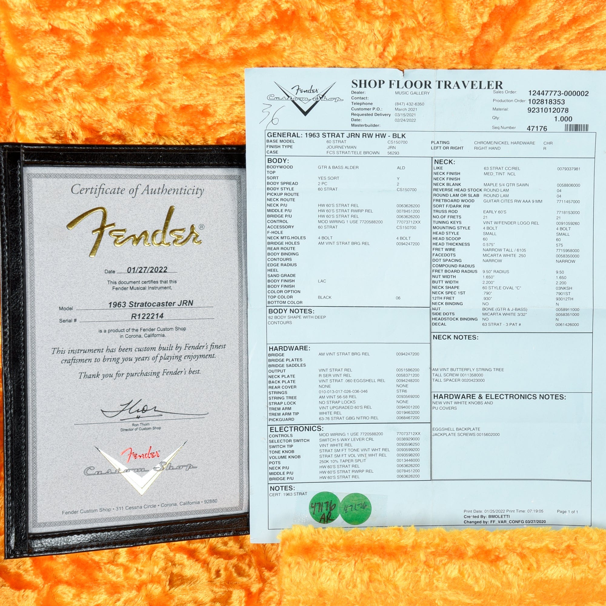 Fender Custom Shop 1963 Stratocaster Journeyman Relic Black 2022 Electric Guitars / Solid Body