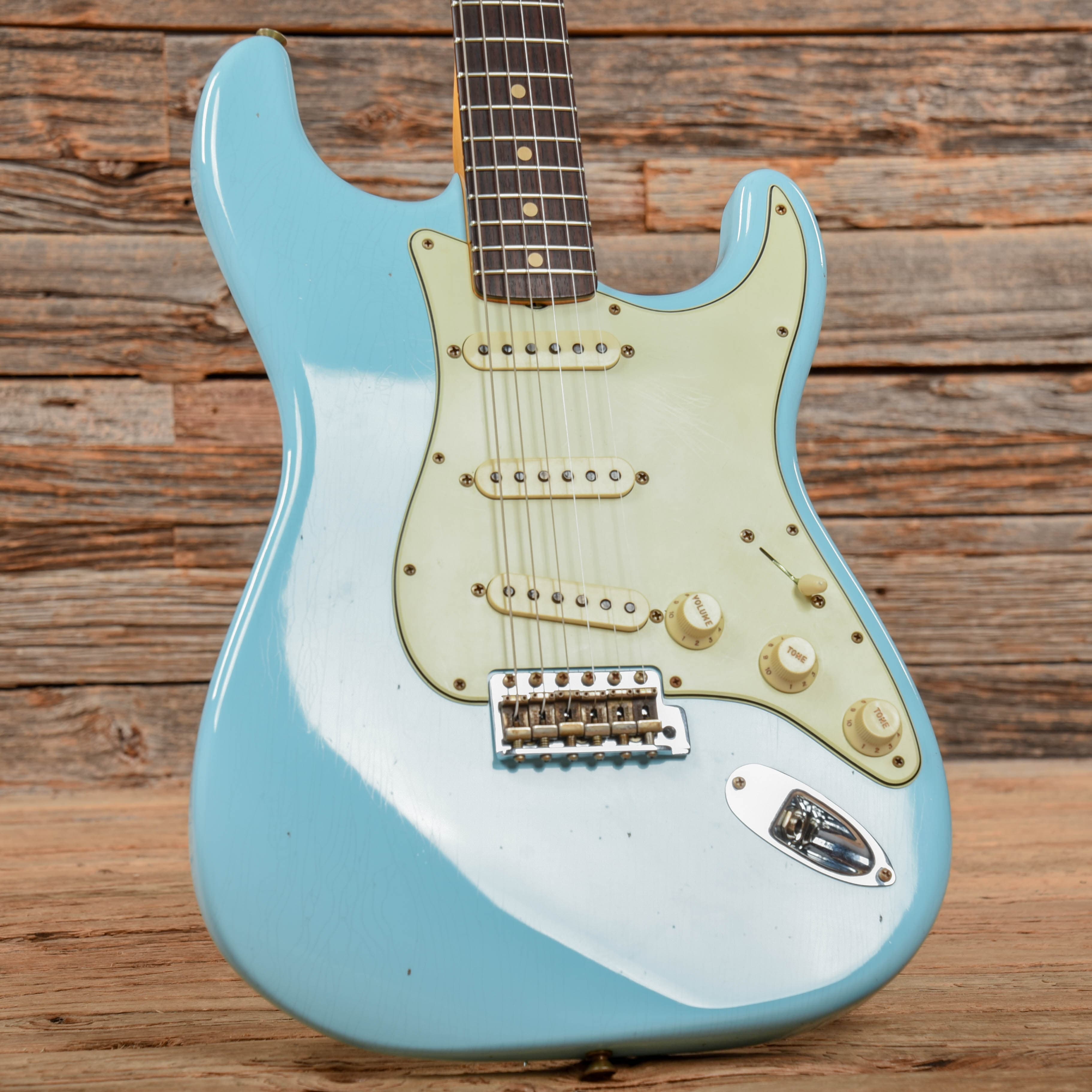 Fender Custom Shop 1963 Stratocaster Journeyman Relic Faded Daphne Blue 2022 Electric Guitars / Solid Body