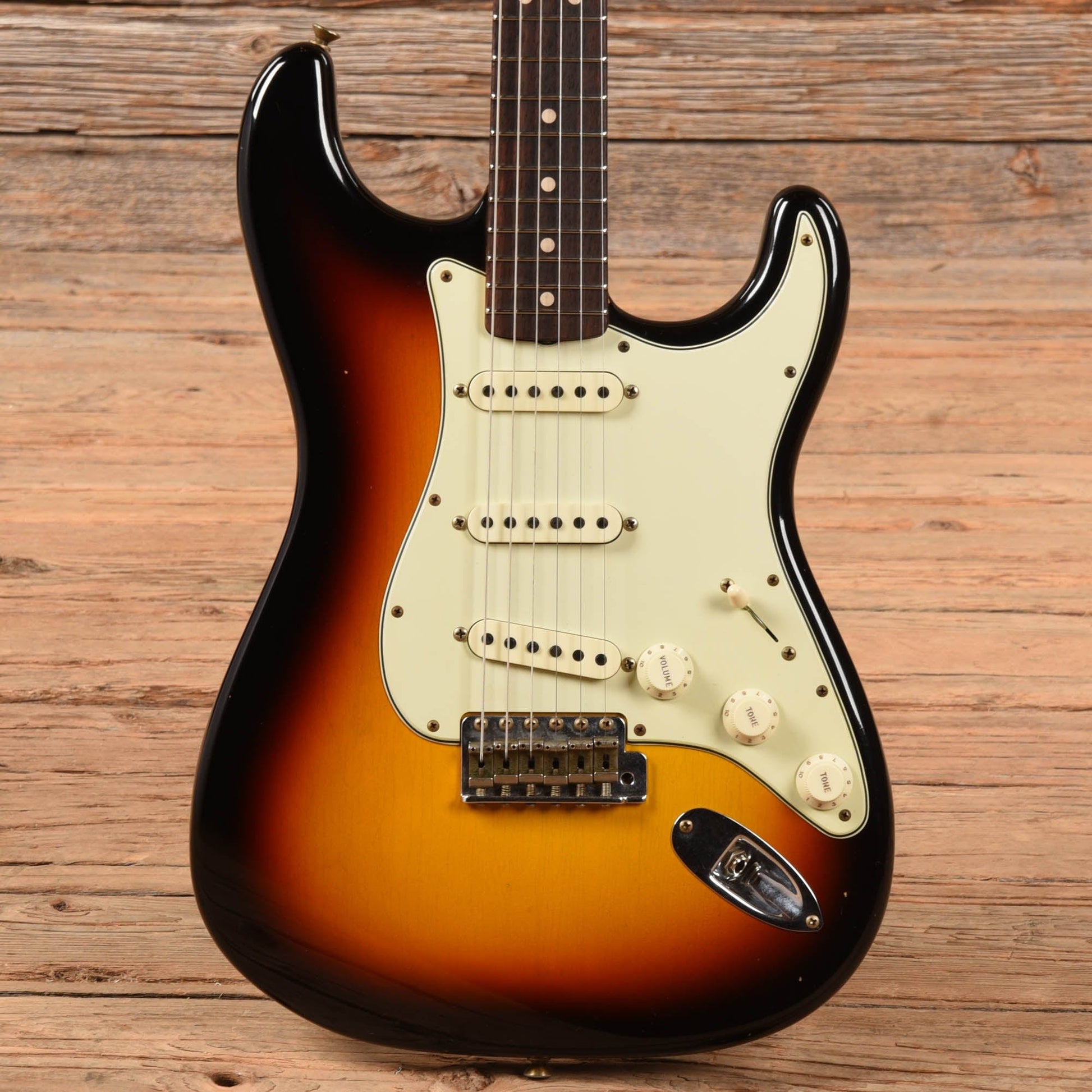 Fender Custom Shop 1963 Stratocaster Journeyman Relic Sunburst 2022 Electric Guitars / Solid Body