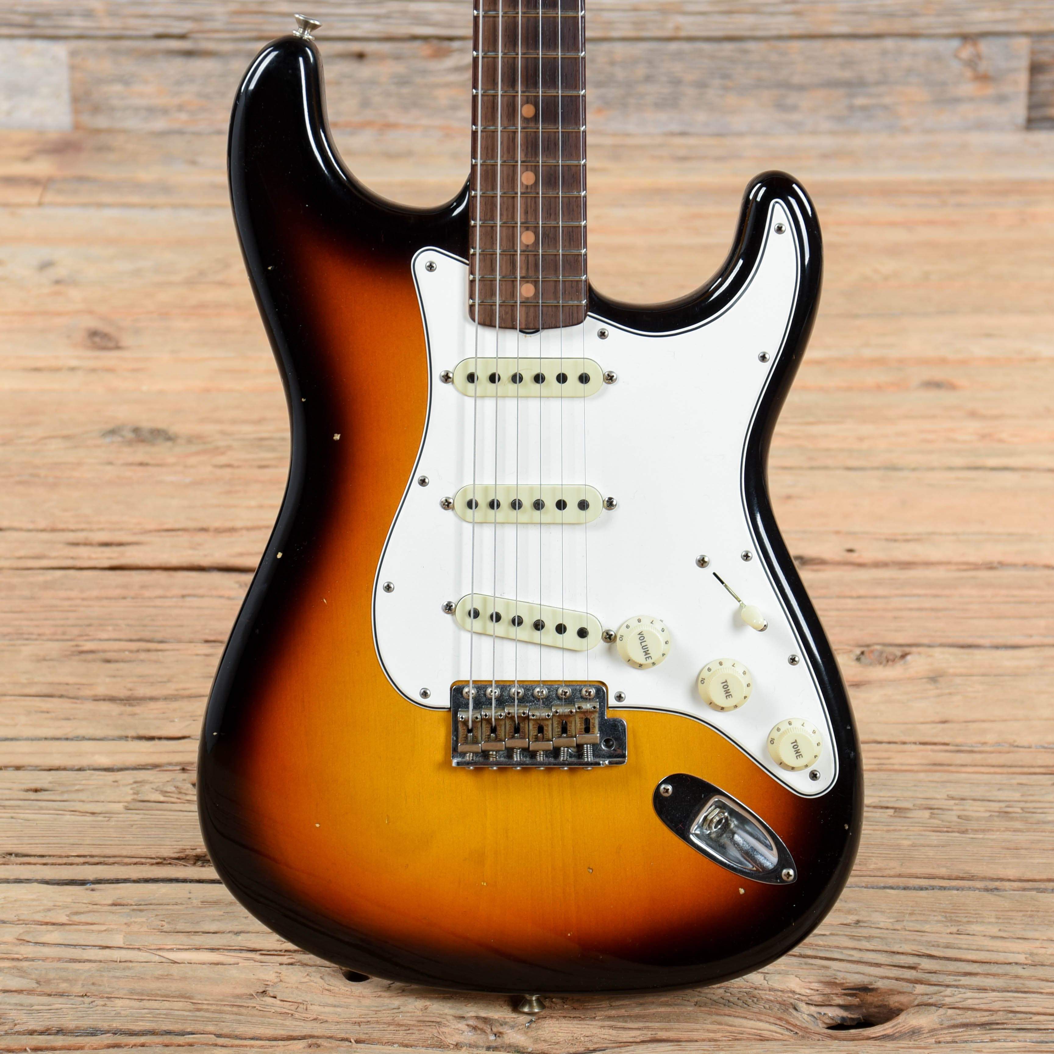 Fender Custom Shop 1964 Stratocaster Journeyman Relic Sunburst 2018 Electric Guitars / Solid Body