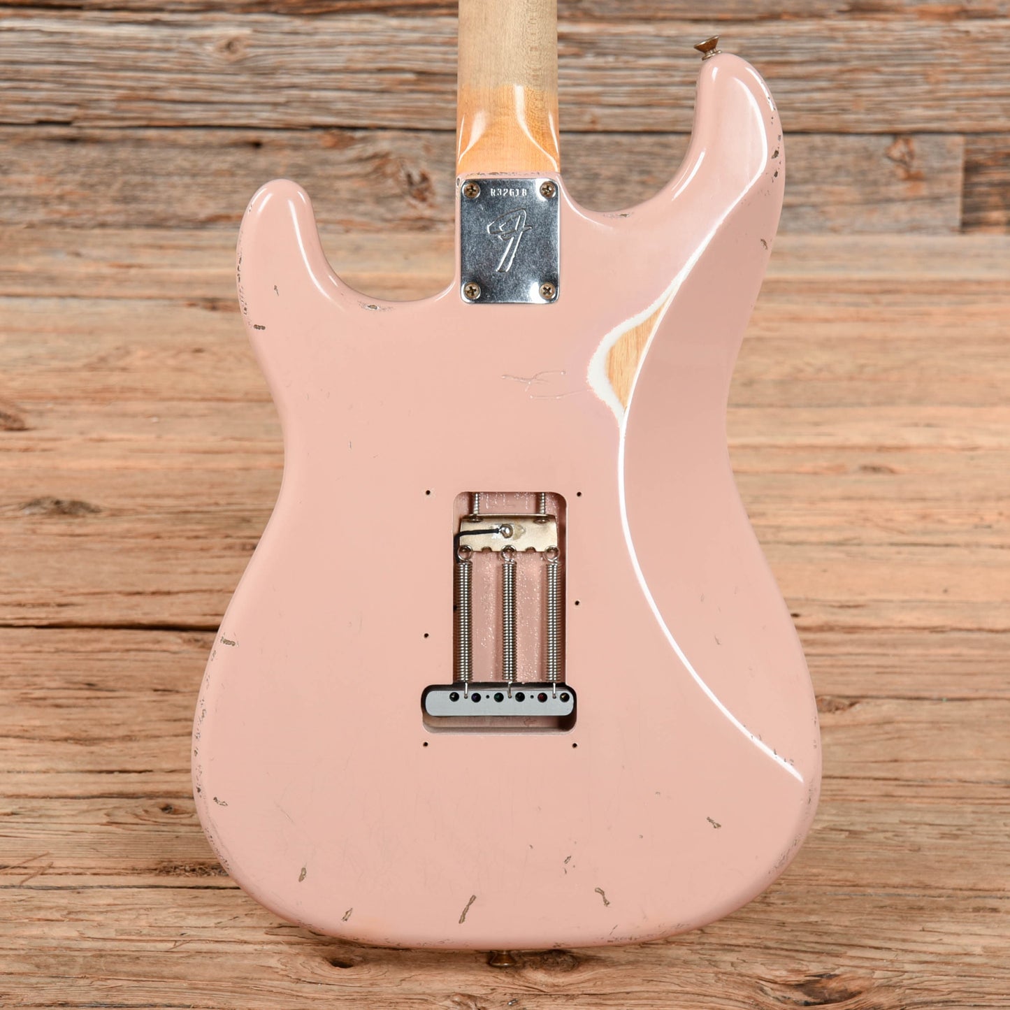 Fender Custom Shop 1969 Stratocaster Heavy Relic Shell Pink 2007 Electric Guitars / Solid Body
