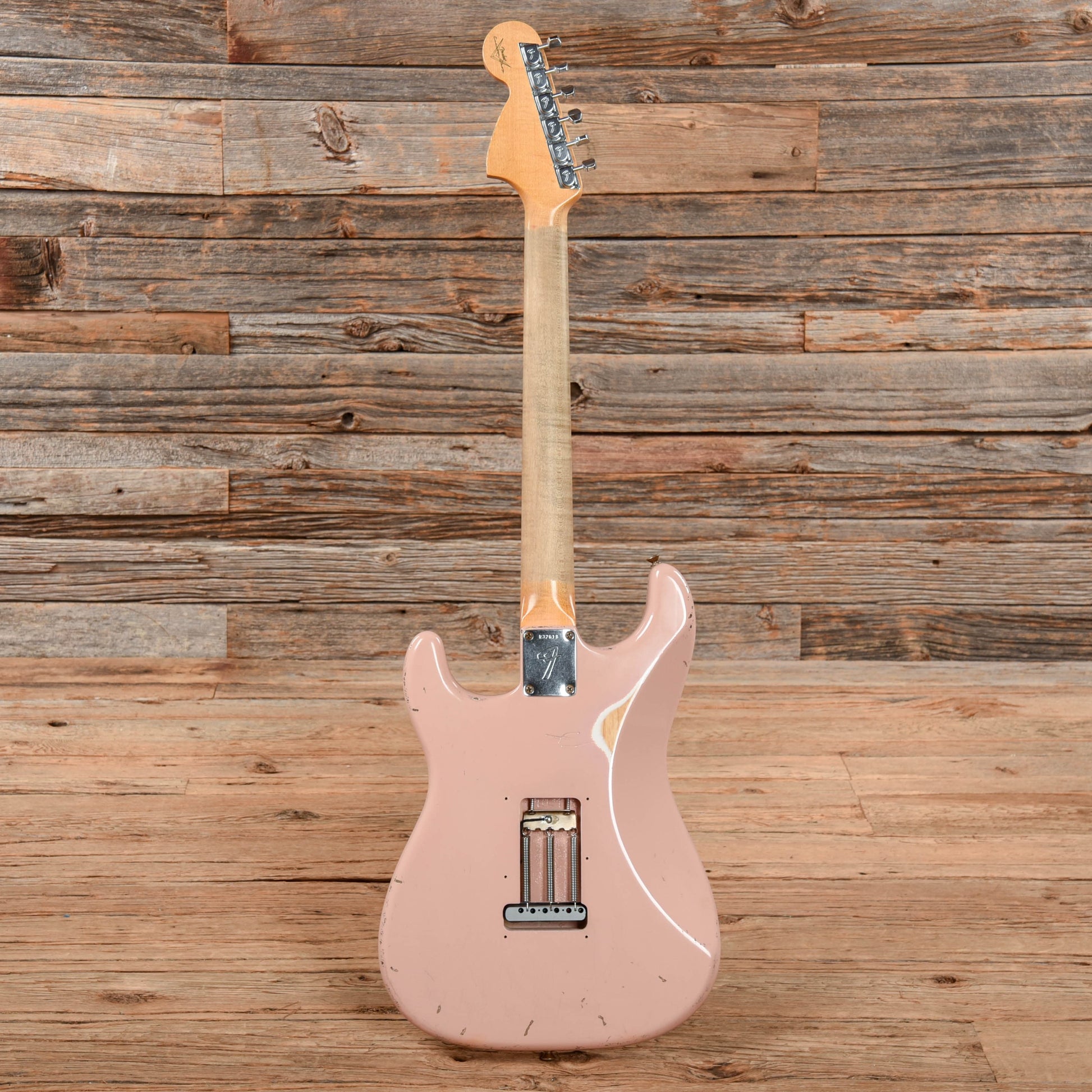 Fender Custom Shop 1969 Stratocaster Heavy Relic Shell Pink 2007 Electric Guitars / Solid Body
