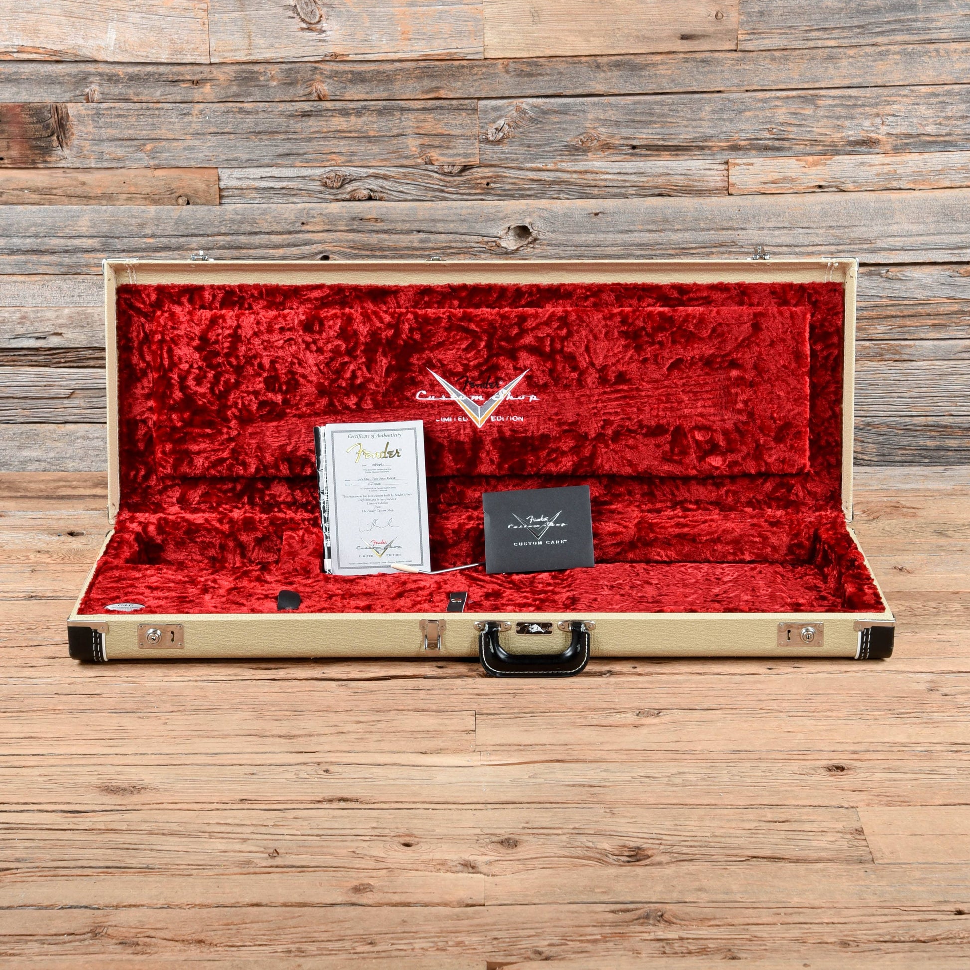 Fender Custom Shop '50s Duo-Tone Stratocaster Relic Sunburst 2012 Electric Guitars / Solid Body