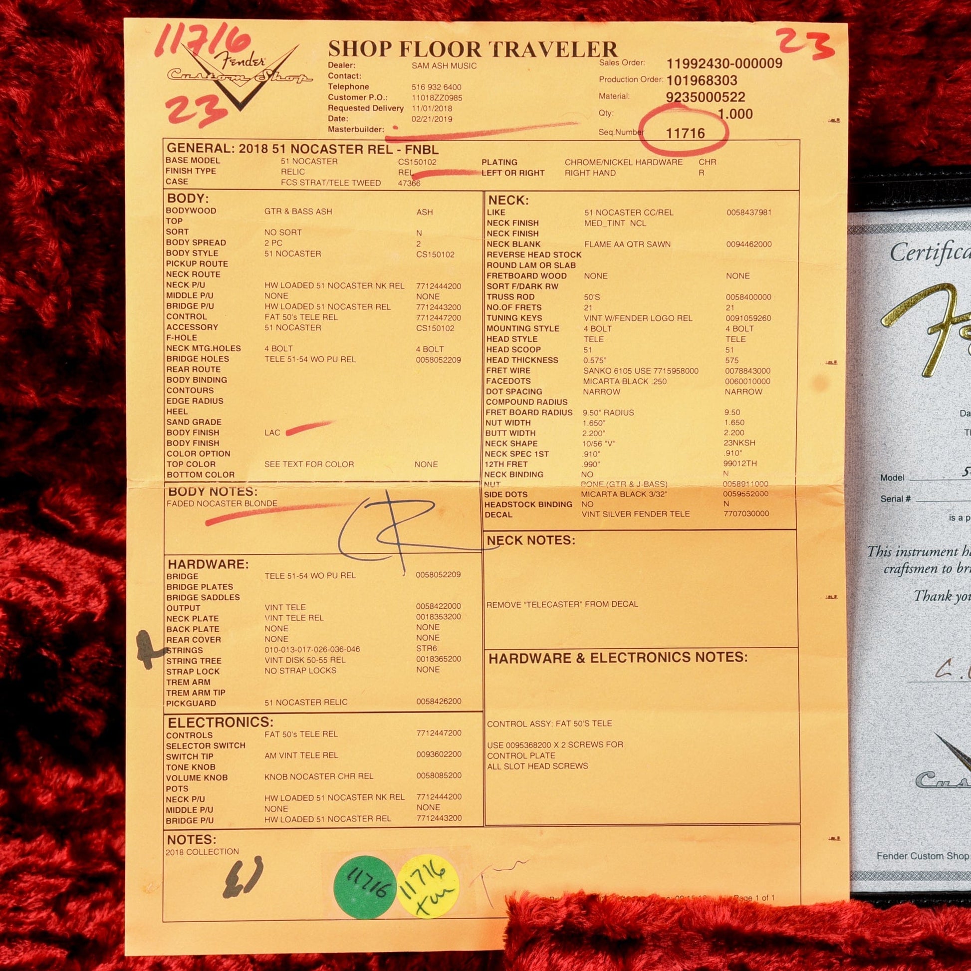 Fender Custom Shop '51 Nocaster Relic Blonde Electric Guitars / Solid Body