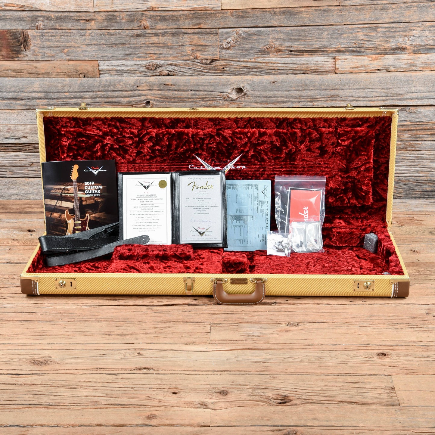 Fender Custom Shop '55 Telecaster Journeyman Relic Wide Fade 2-Color Sunburst 2019 Electric Guitars / Solid Body