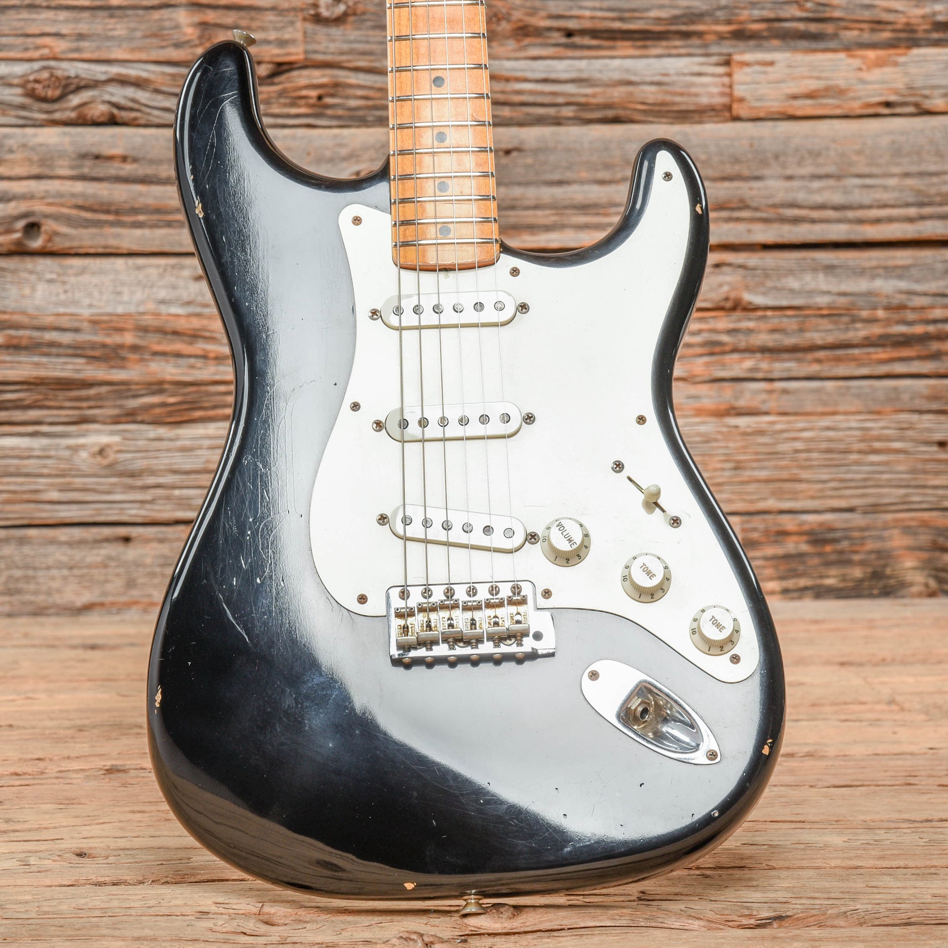 Fender Custom Shop '56 Stratocaster Relic Black 2005 Electric Guitars / Solid Body