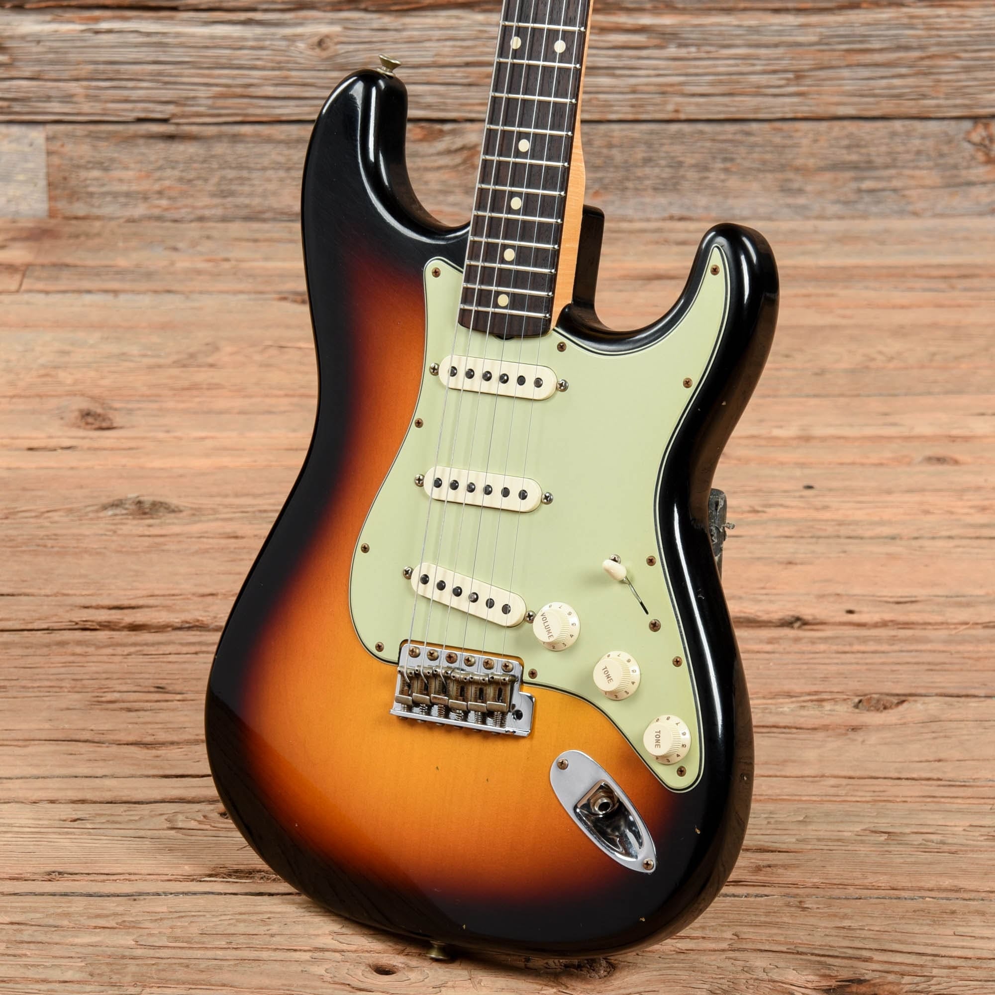 Fender Custom Shop '60 Stratocaster Journeyman Relic 3-Tone Sunburst 2021 Electric Guitars / Solid Body