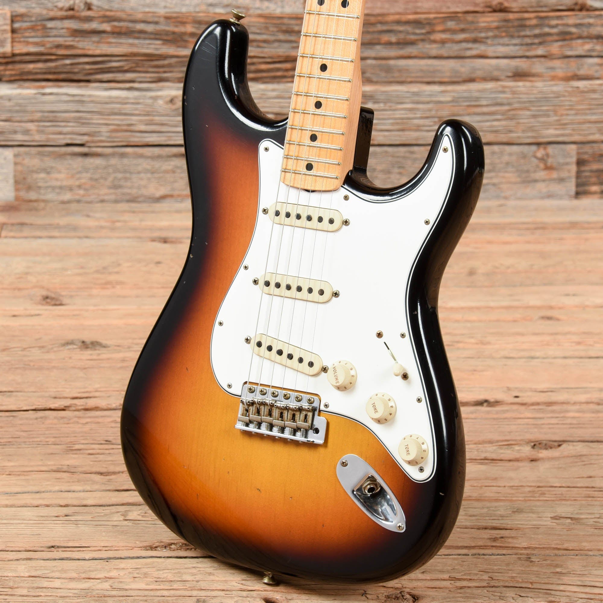 Fender Custom Shop '69 Stratocaster Journeyman Relic 3-Tone Sunburst 2019 Electric Guitars / Solid Body