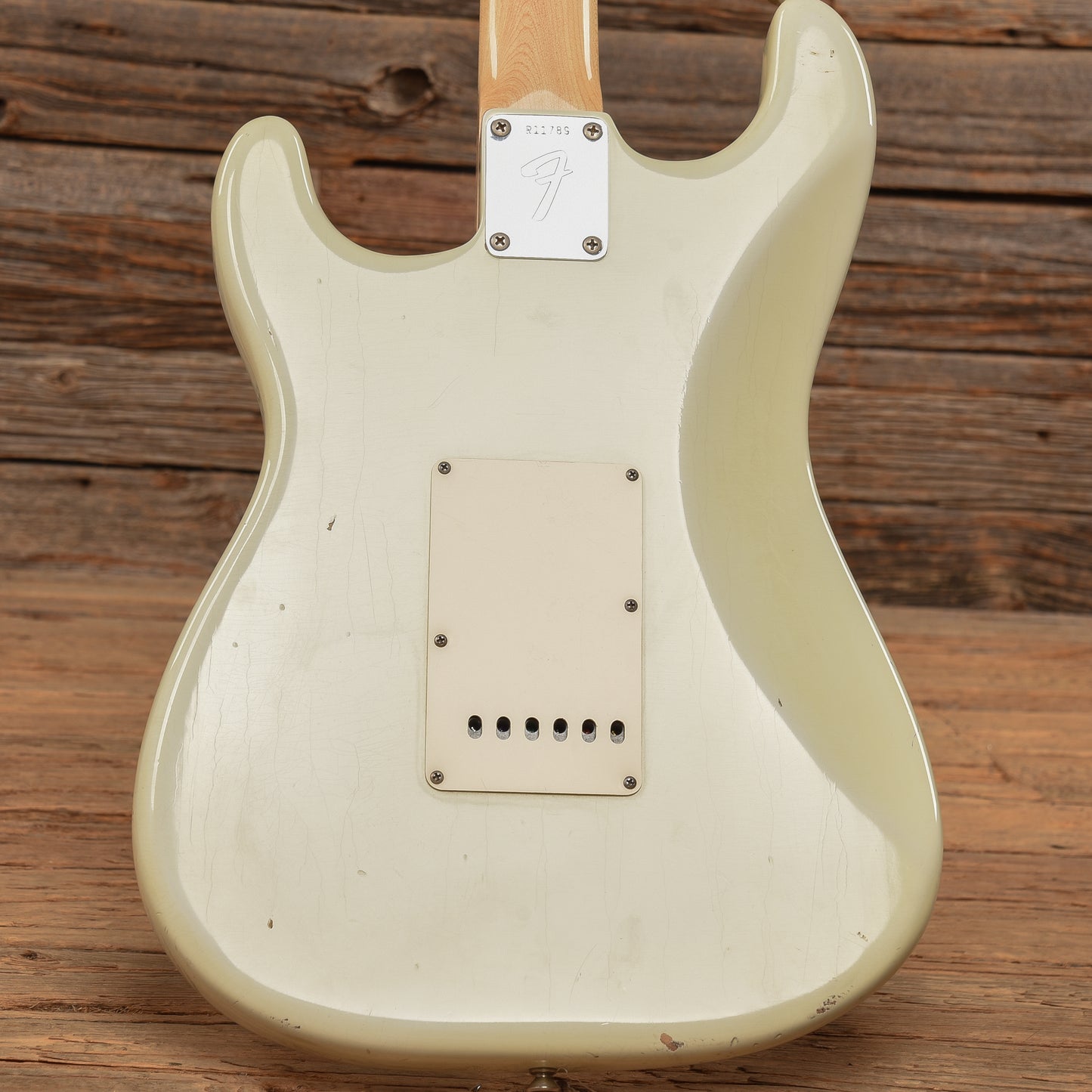 Fender Custom Shop '69 Stratocaster Relic Olympic White 2002 Electric Guitars / Solid Body