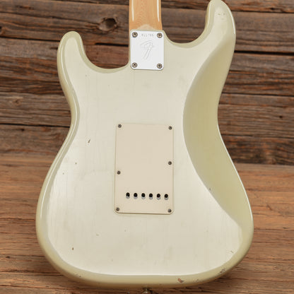 Fender Custom Shop '69 Stratocaster Relic Olympic White 2002 Electric Guitars / Solid Body