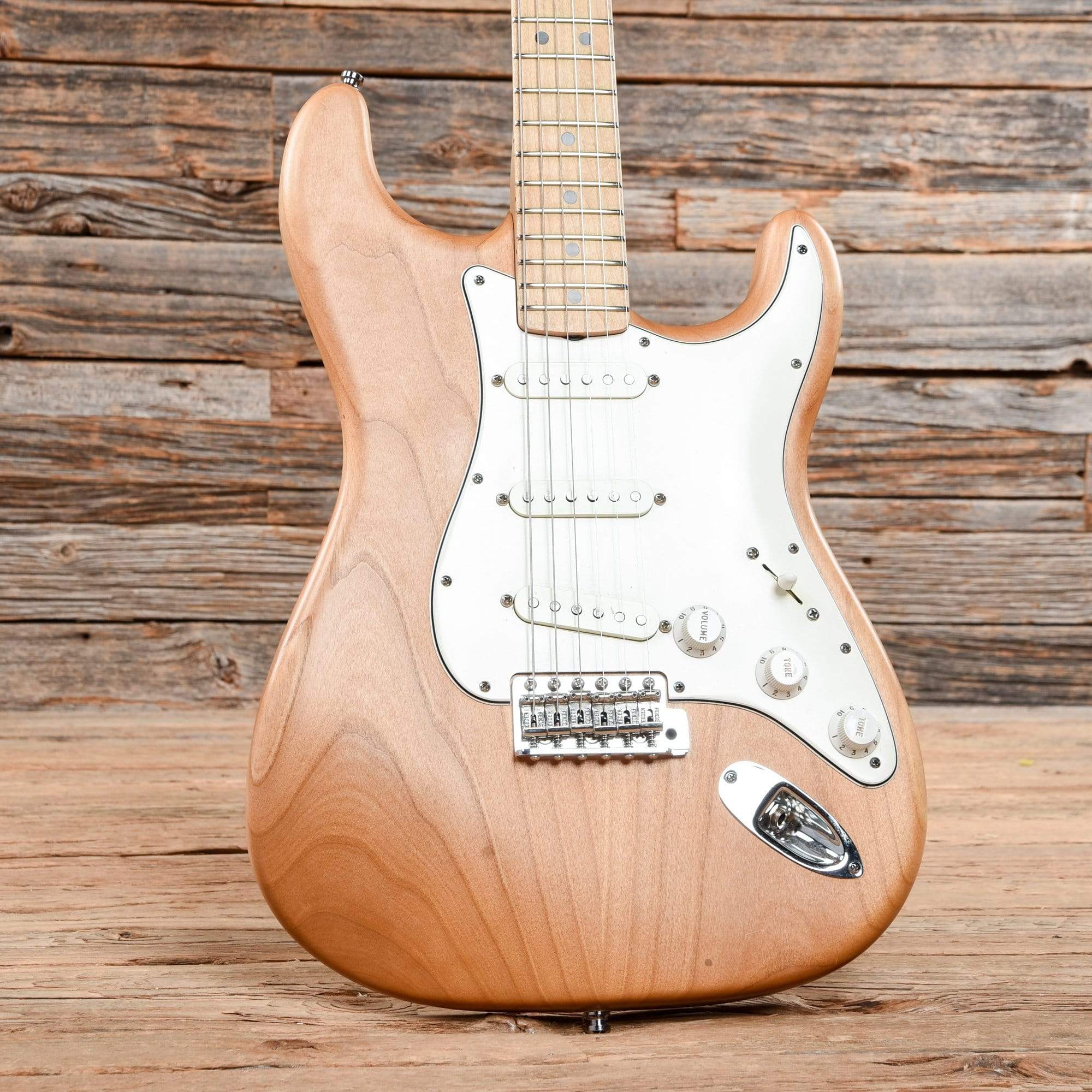 Fender Custom Shop Custom Stratocaster Satin Natural 2007 Electric Guitars / Solid Body