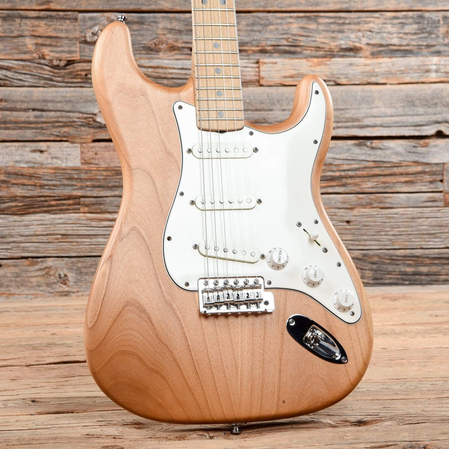 Fender Custom Shop Custom Stratocaster Satin Natural 2007 Electric Guitars / Solid Body