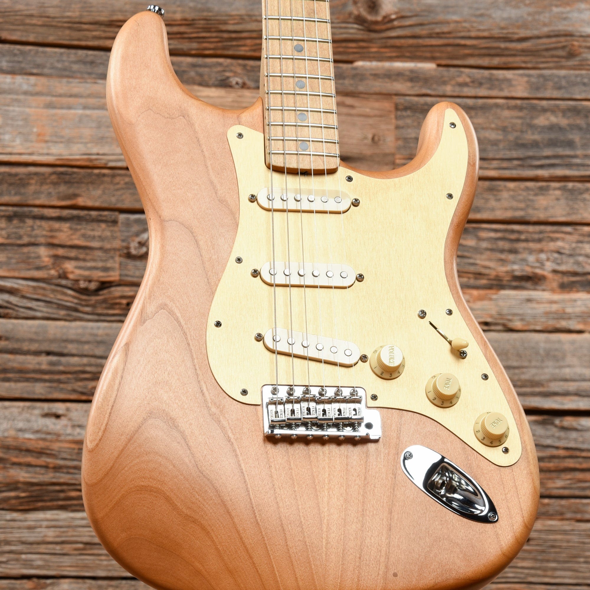 Fender Custom Shop Custom Stratocaster Satin Natural 2007 Electric Guitars / Solid Body