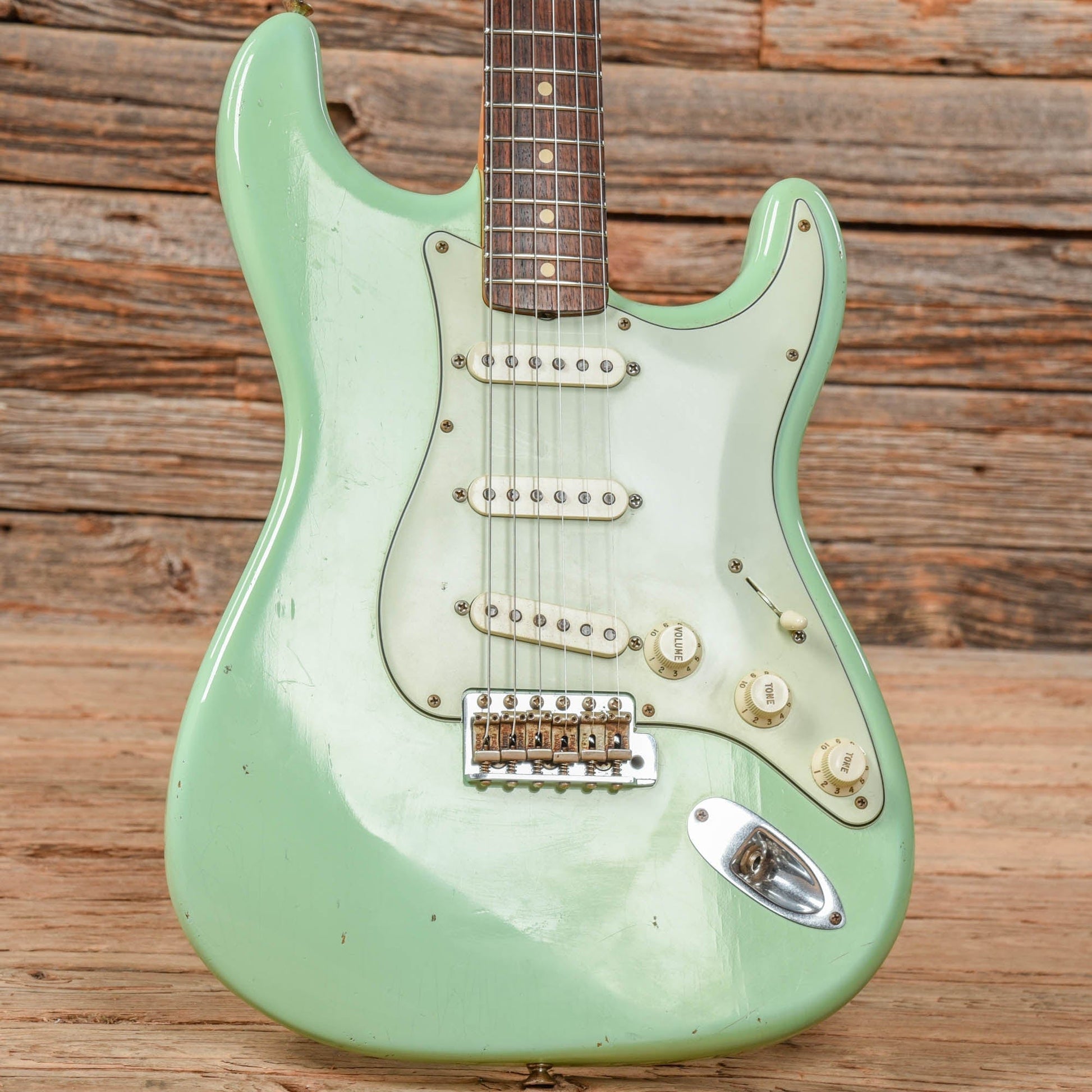 Fender Custom Shop Limited Dealer Select 60s Reissue Stratocaster Relic Surf Green 2005 Electric Guitars / Solid Body