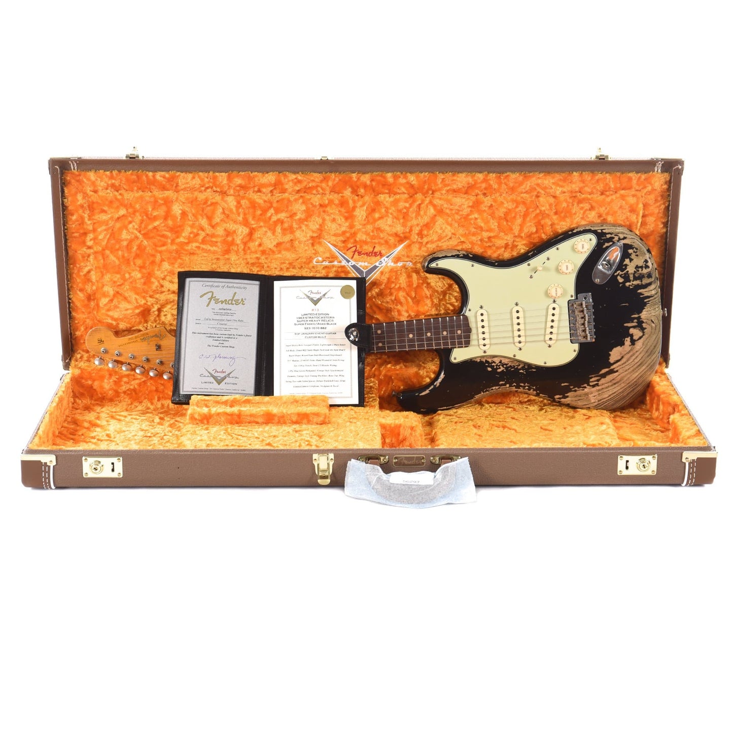 Fender Custom Shop Limited Edition 1963 Stratocaster Super Heavy Relic Super Faded Aged Black Electric Guitars / Solid Body