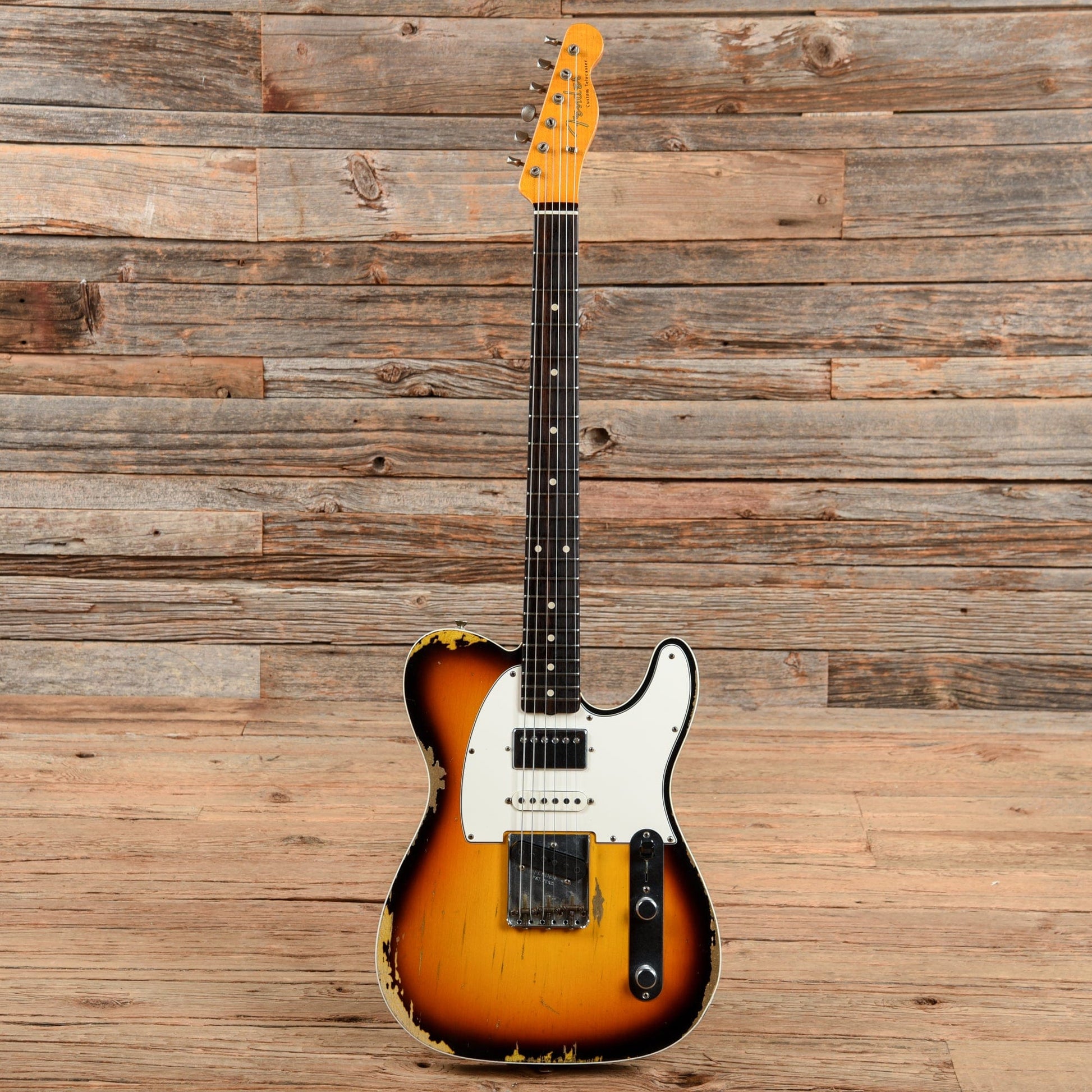 Fender Custom Shop Limited Edition '60s Telecaster Relic Sunburst 2016 Electric Guitars / Solid Body
