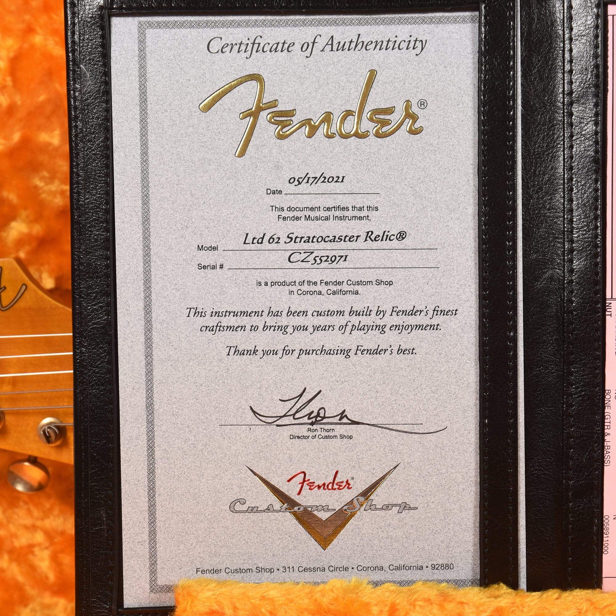 Fender Custom Shop Limited Edition '62 Bone Tone Stratocaster Journeyman Dirty Shell Pink Electric Guitars / Solid Body