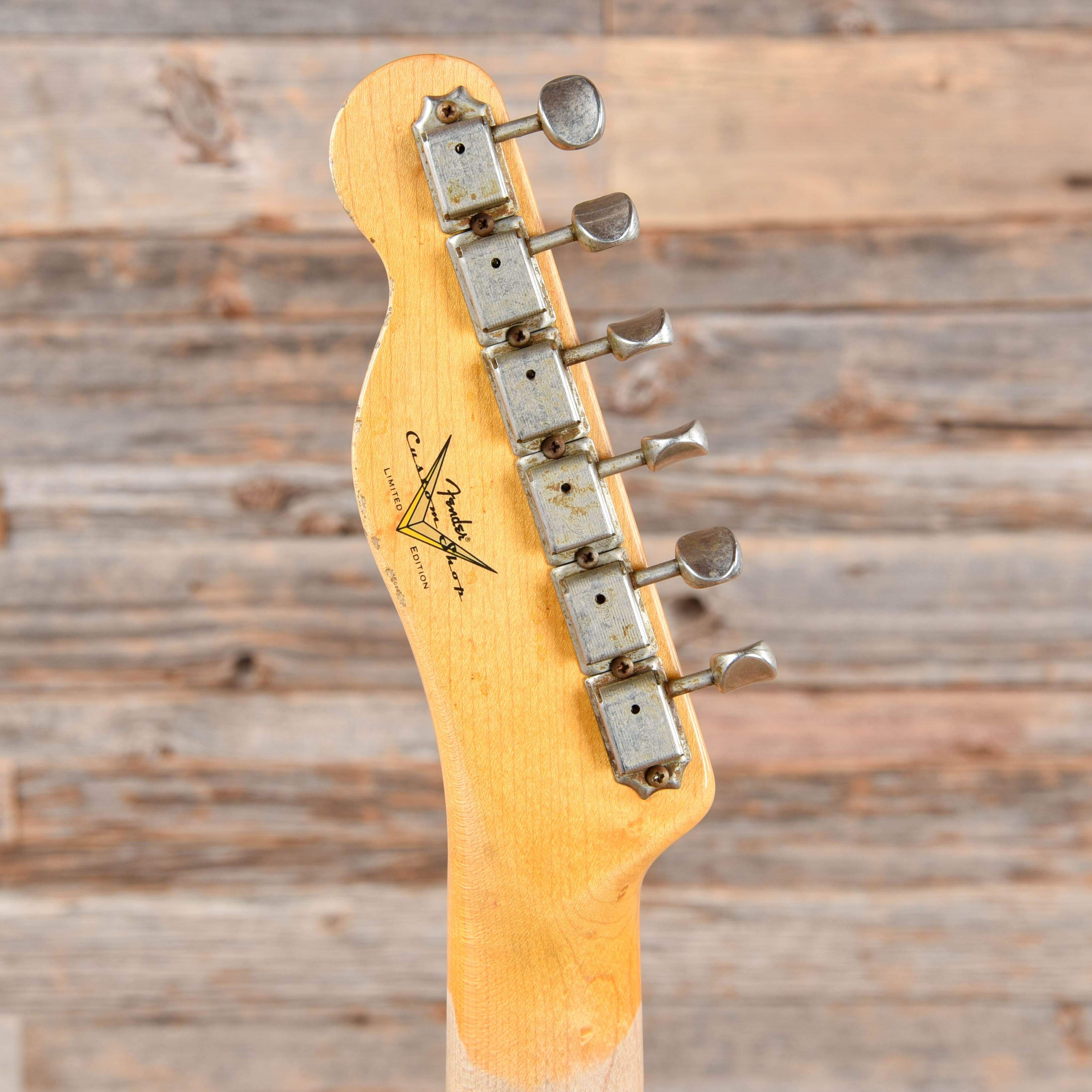 Fender Custom Shop Limited Edition Mischief Maker Heavy Relic Daphne Blue Over Sunburst 2016 Electric Guitars / Solid Body