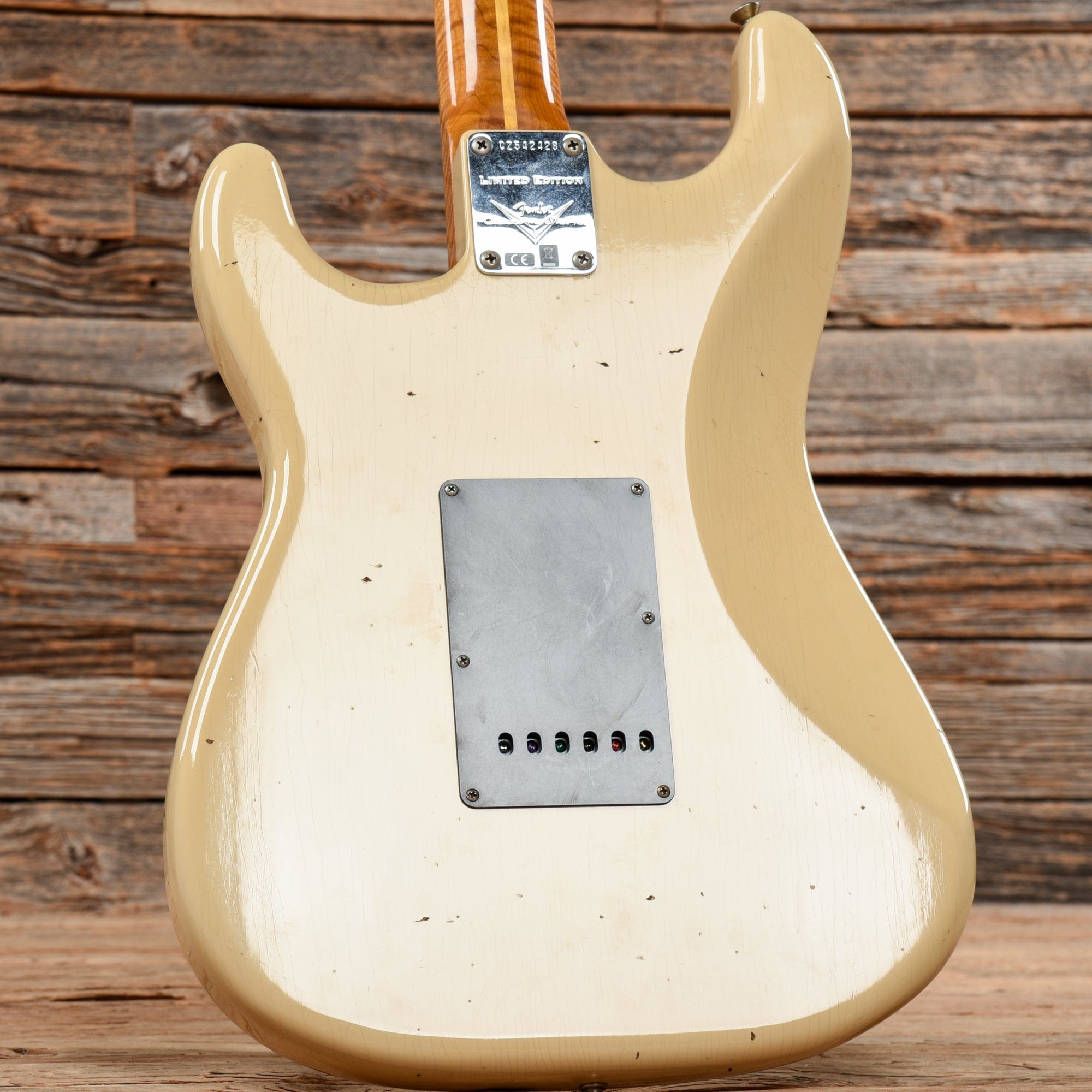 Fender Custom Shop Limited Edition Roasted Tomatillo Stratocaster Relic Aged Desert Sand 2019 Electric Guitars / Solid Body